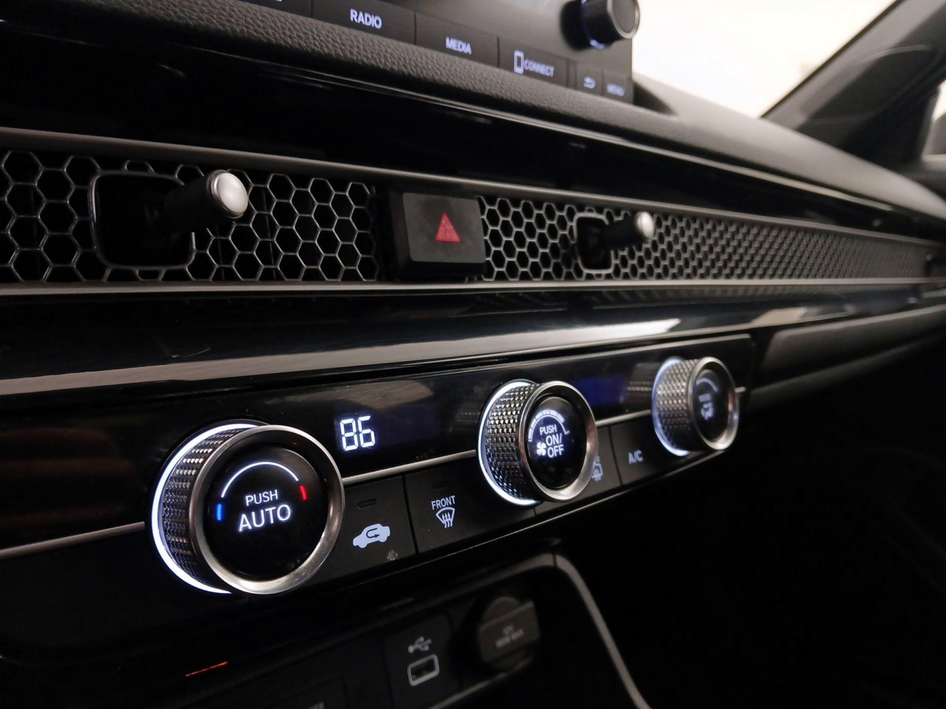 Thumbnail: 2023 Honda Civic - 16