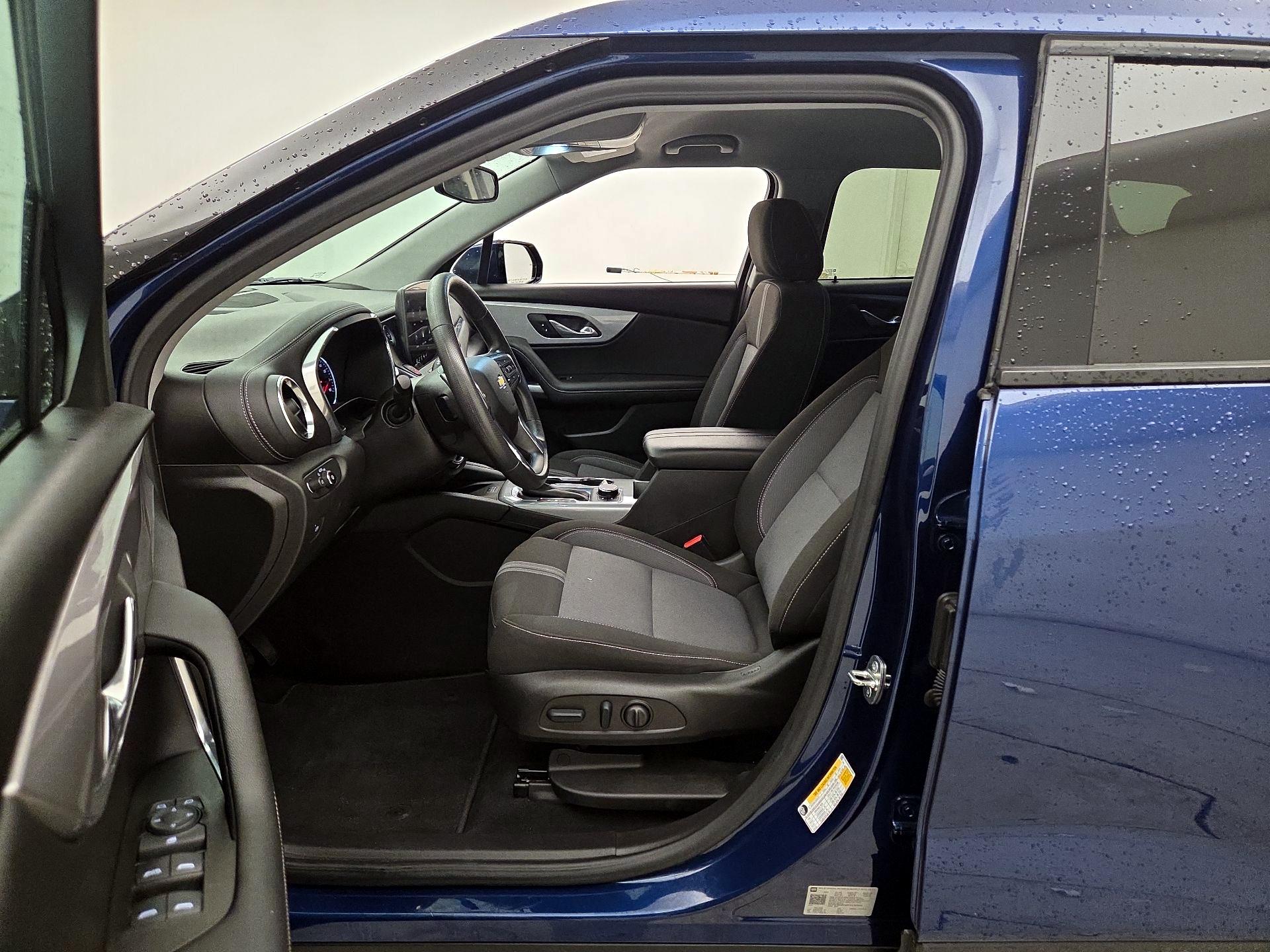 Thumbnail: 2023 Chevrolet Blazer - 11