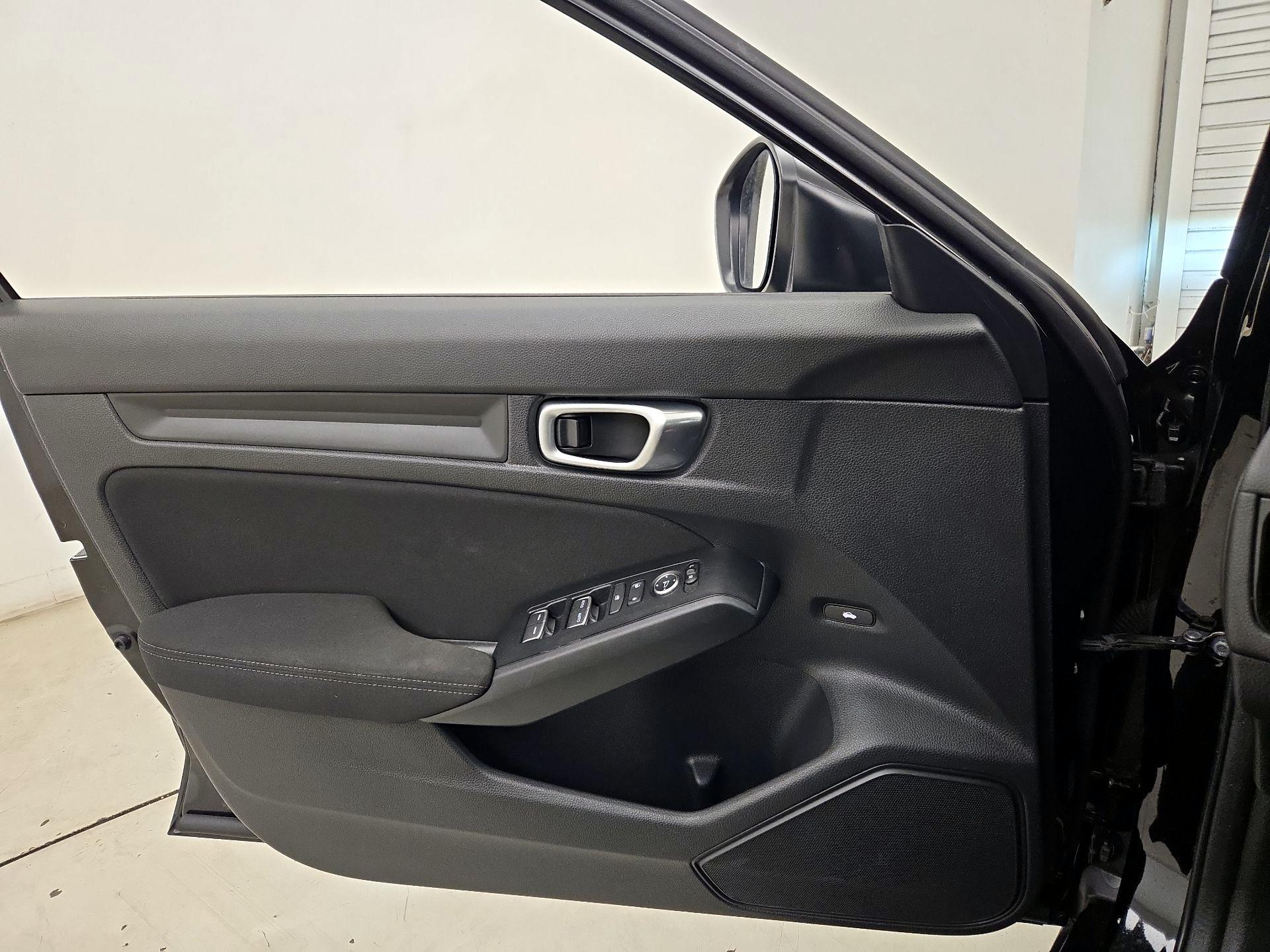 Thumbnail: 2024 Honda Civic - 12