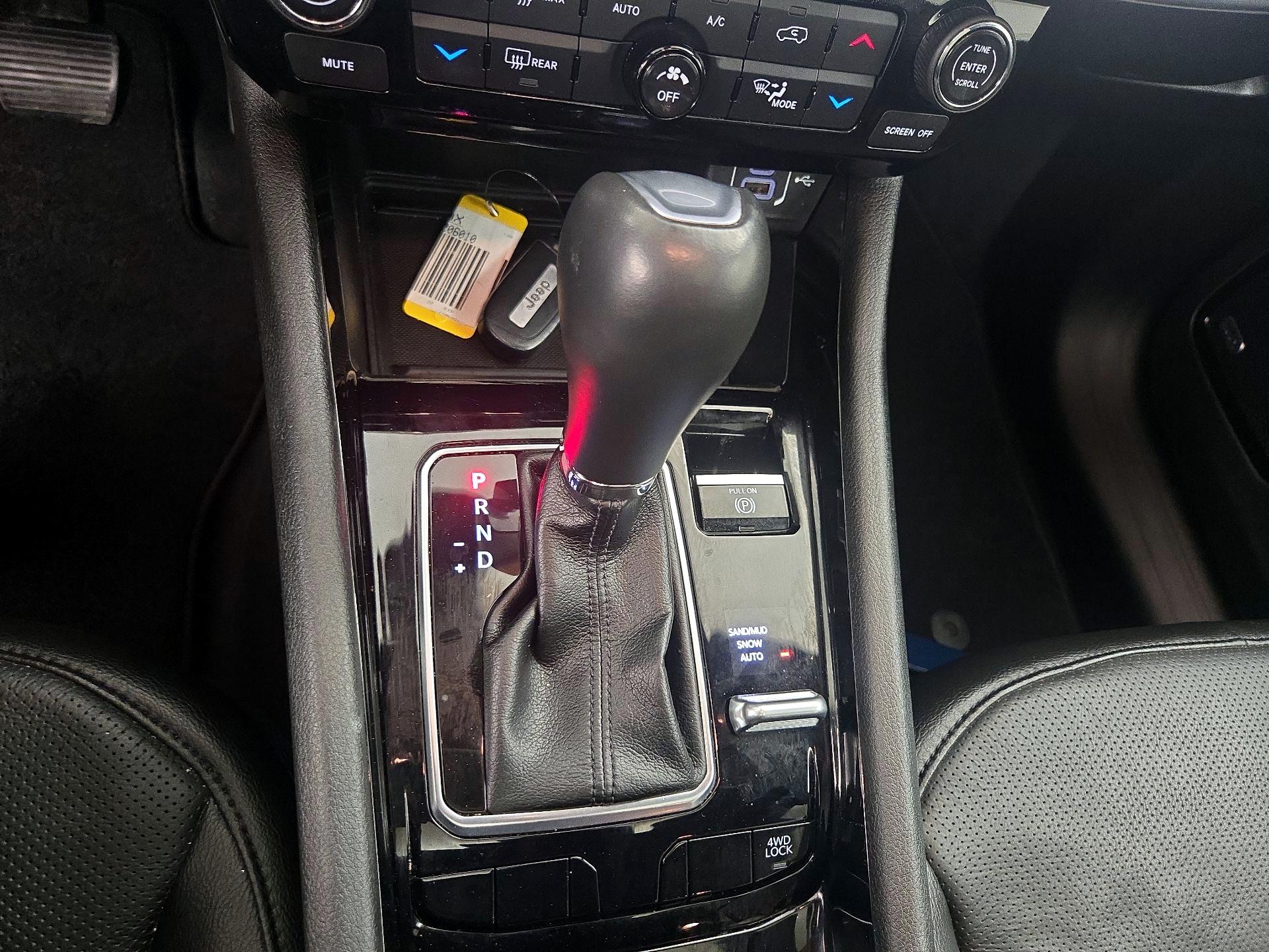 Thumbnail: 2022 Jeep Compass - 18