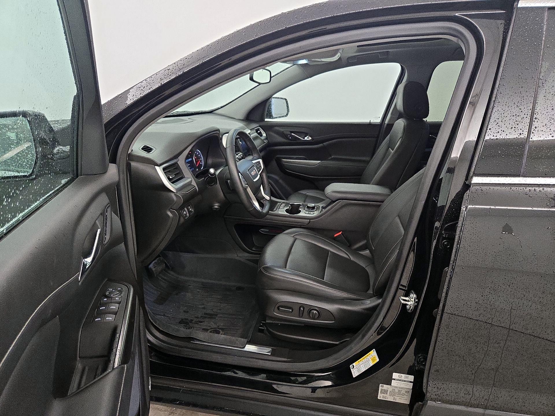 Thumbnail: 2023 GMC Acadia - 11