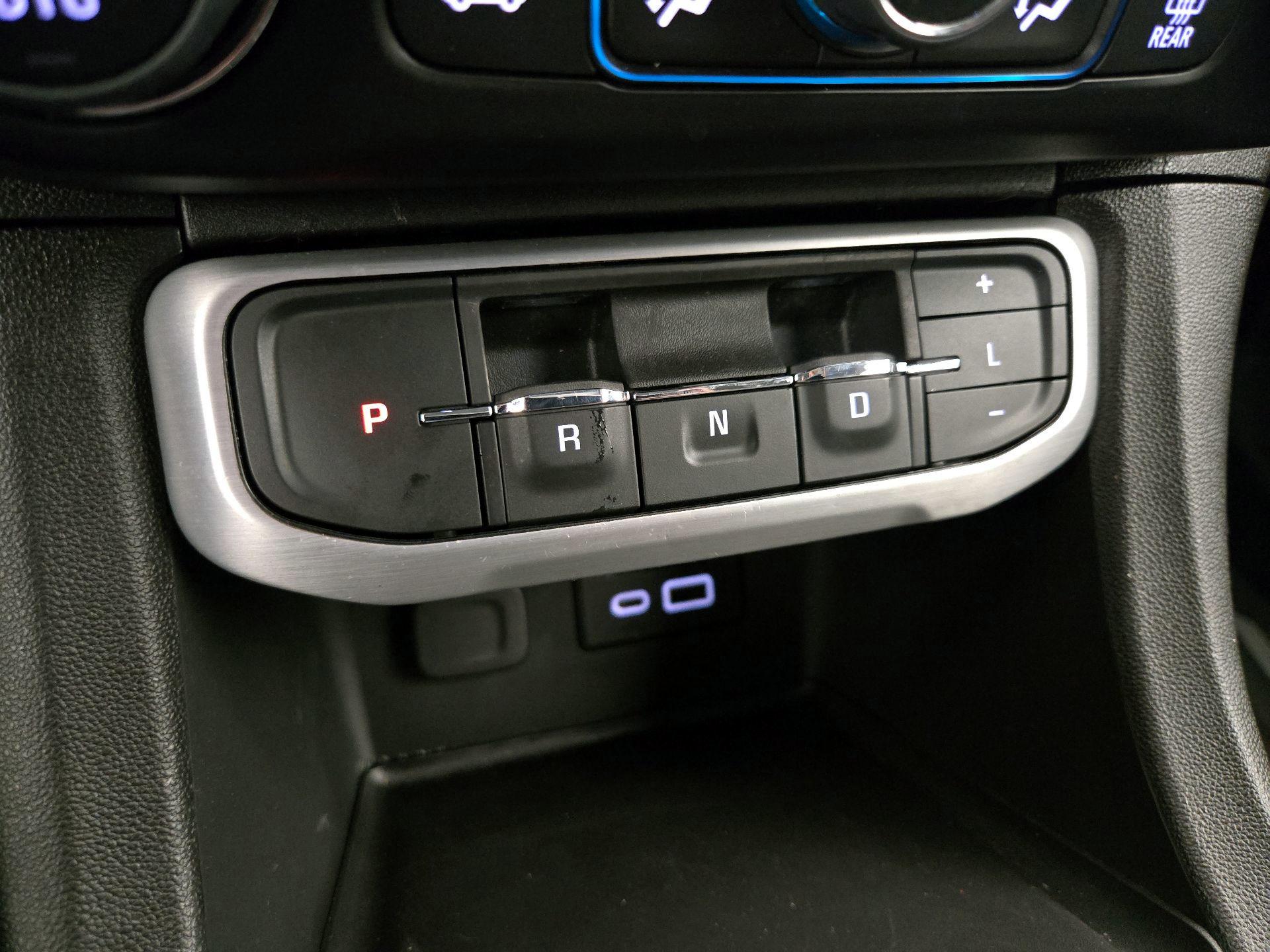 Thumbnail: 2023 GMC Acadia - 17