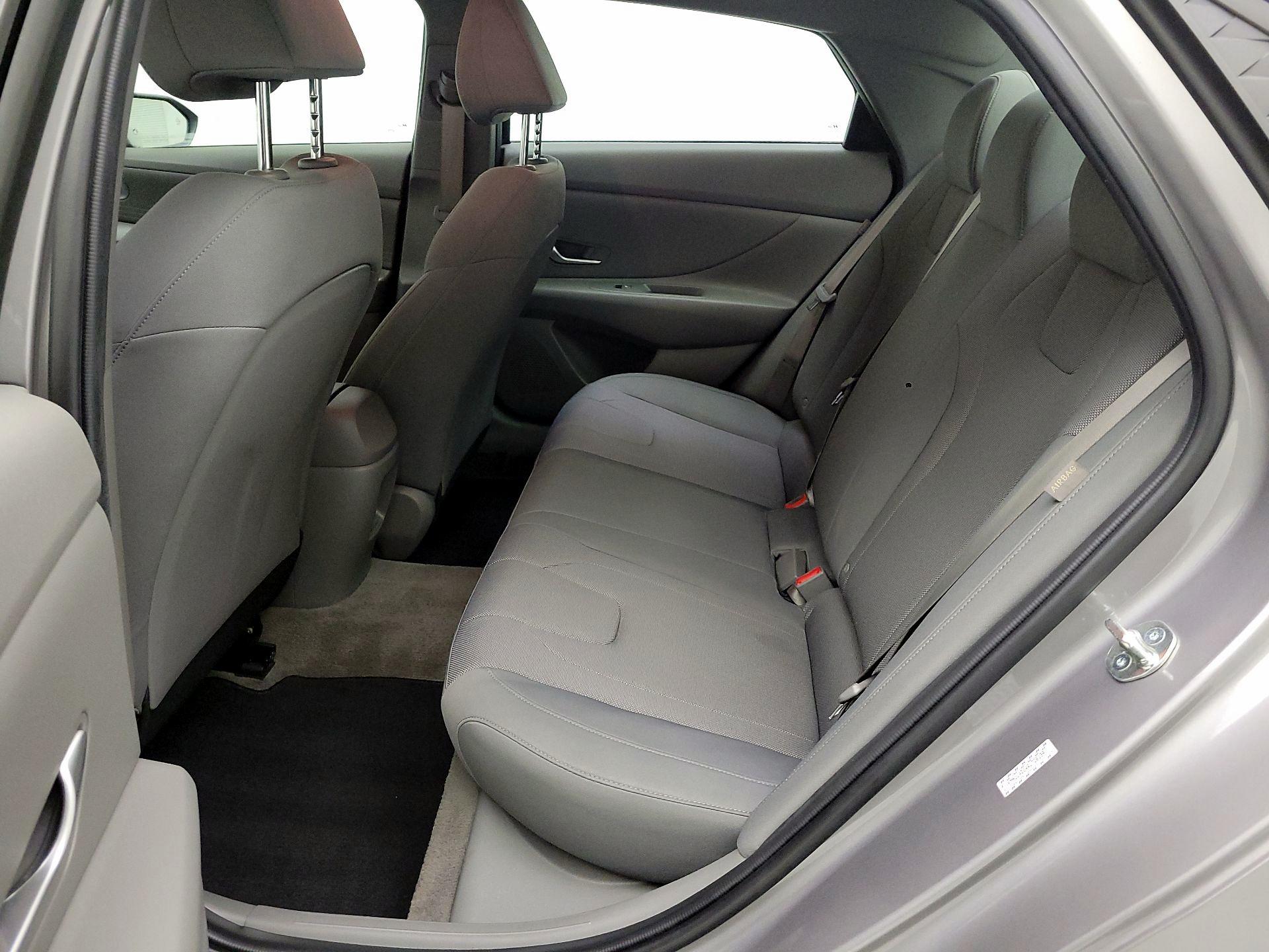 Thumbnail: 2024 Hyundai Elantra - 16