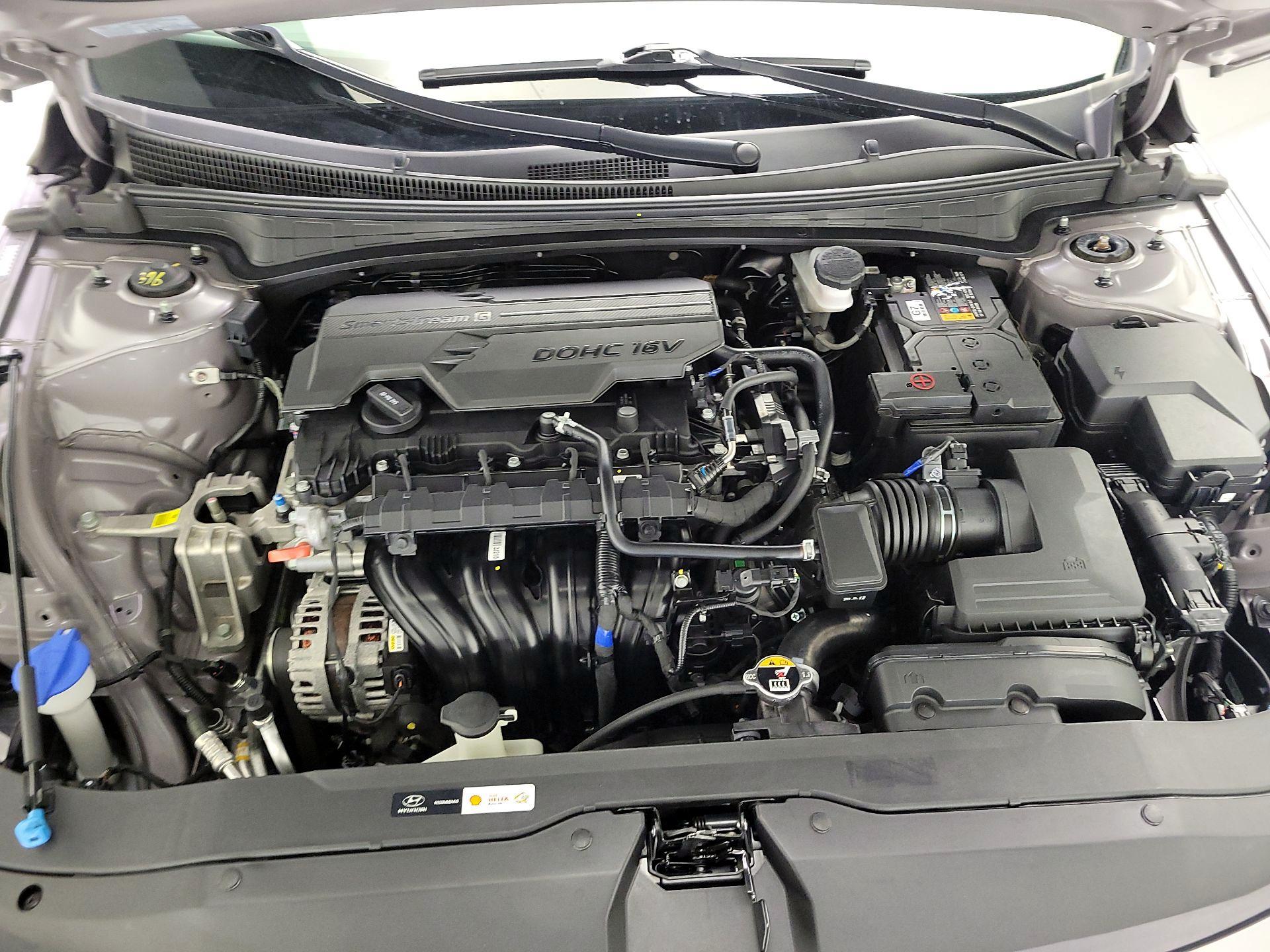 Thumbnail: 2024 Hyundai Elantra - 18