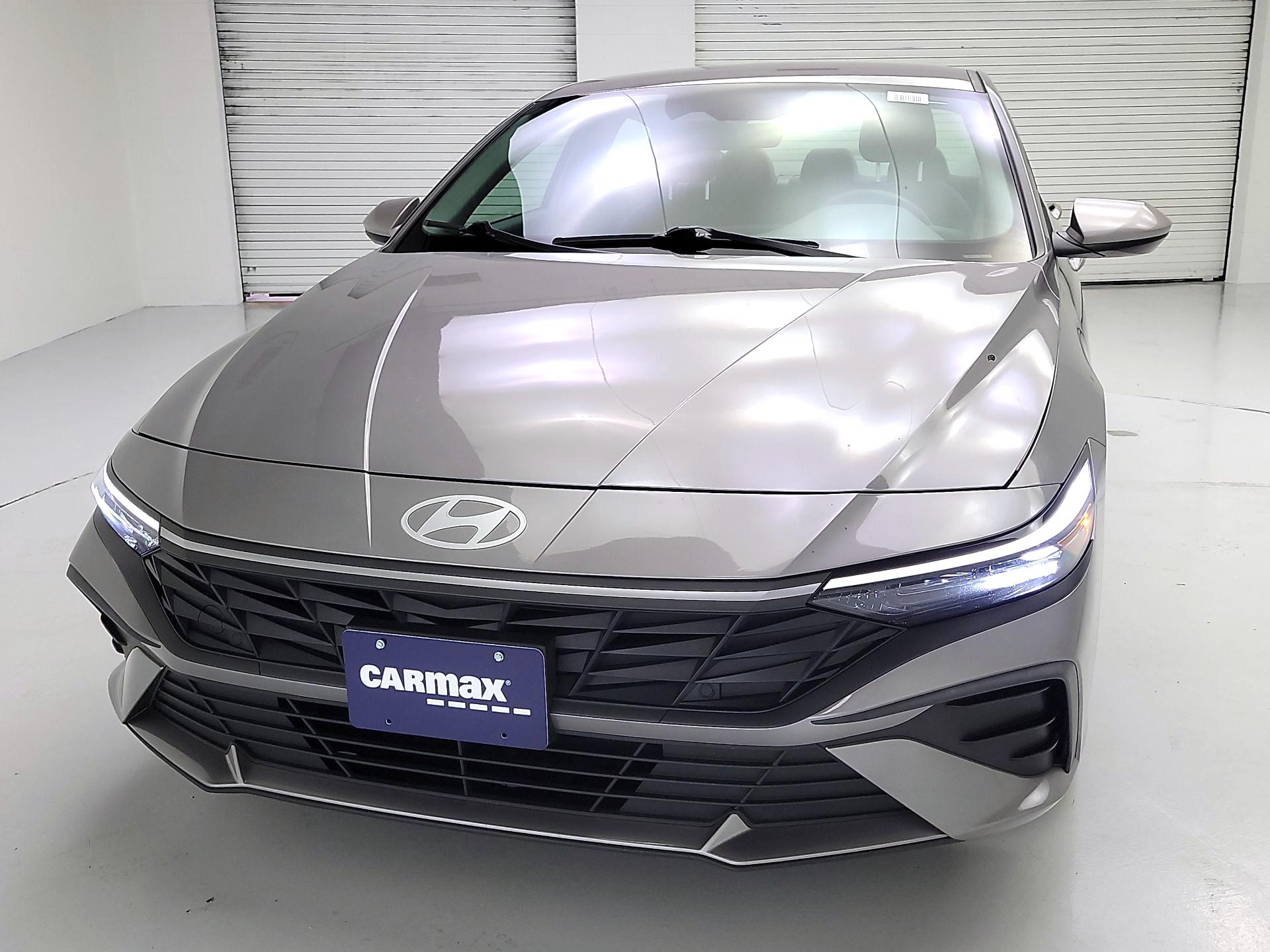 Thumbnail: 2024 Hyundai Elantra - 2