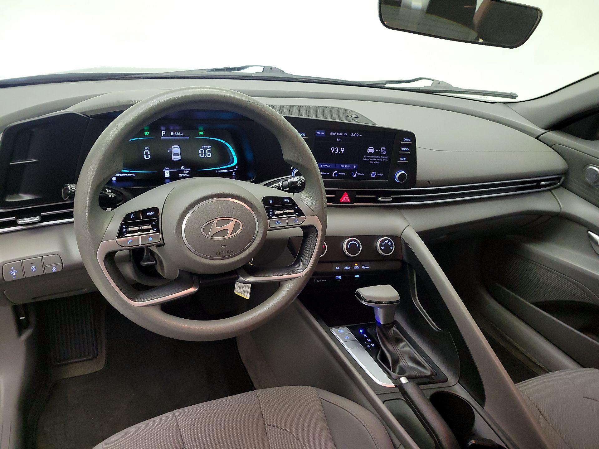 Thumbnail: 2024 Hyundai Elantra - 8