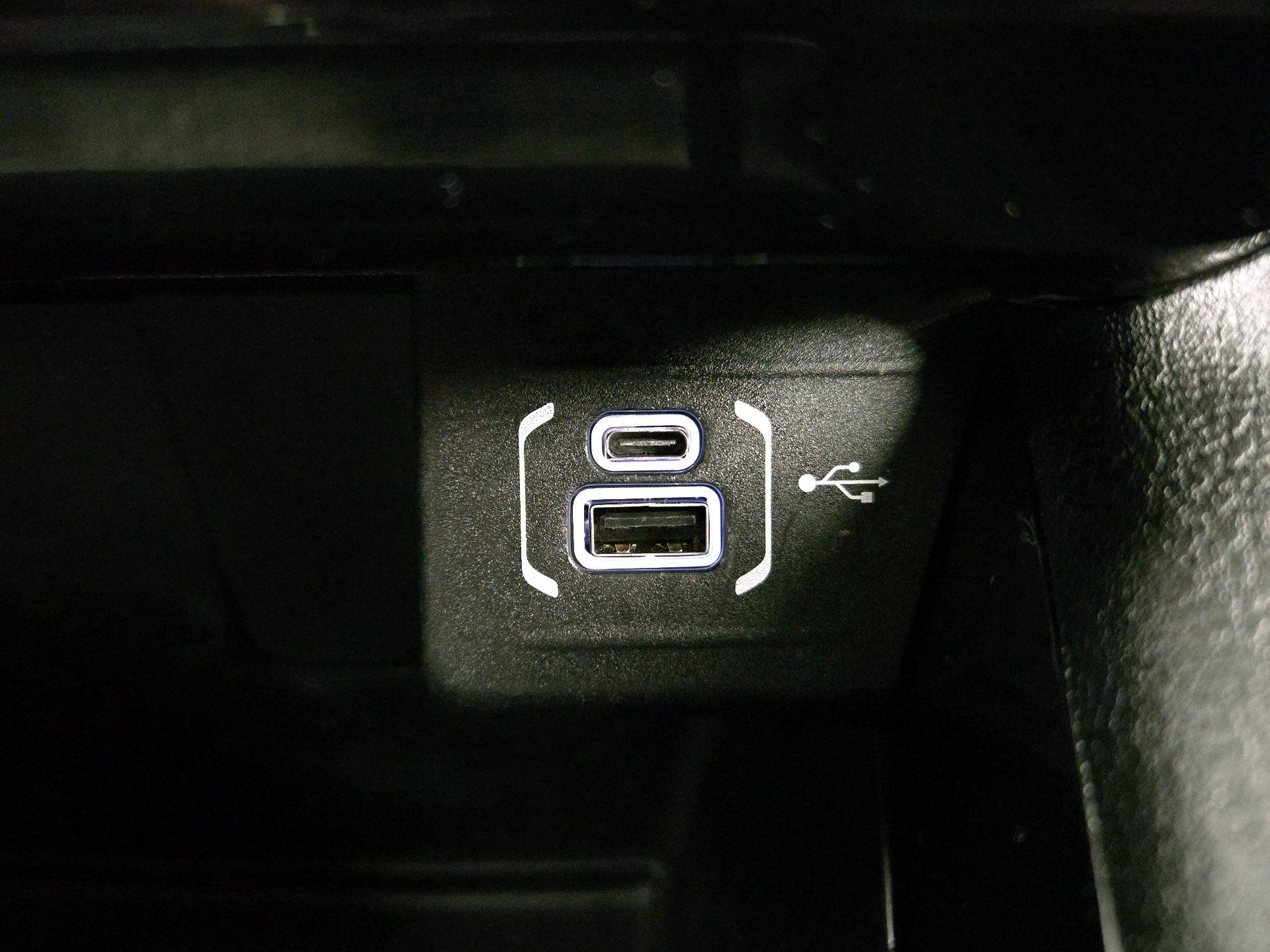 Thumbnail: 2023 Jeep Compass - 18