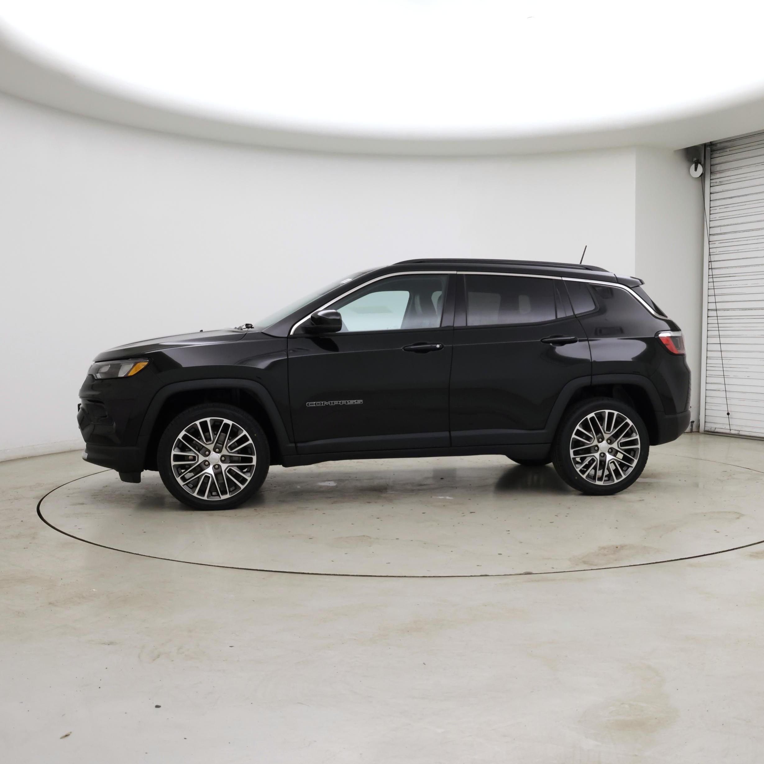 Thumbnail: 2023 Jeep Compass - 3