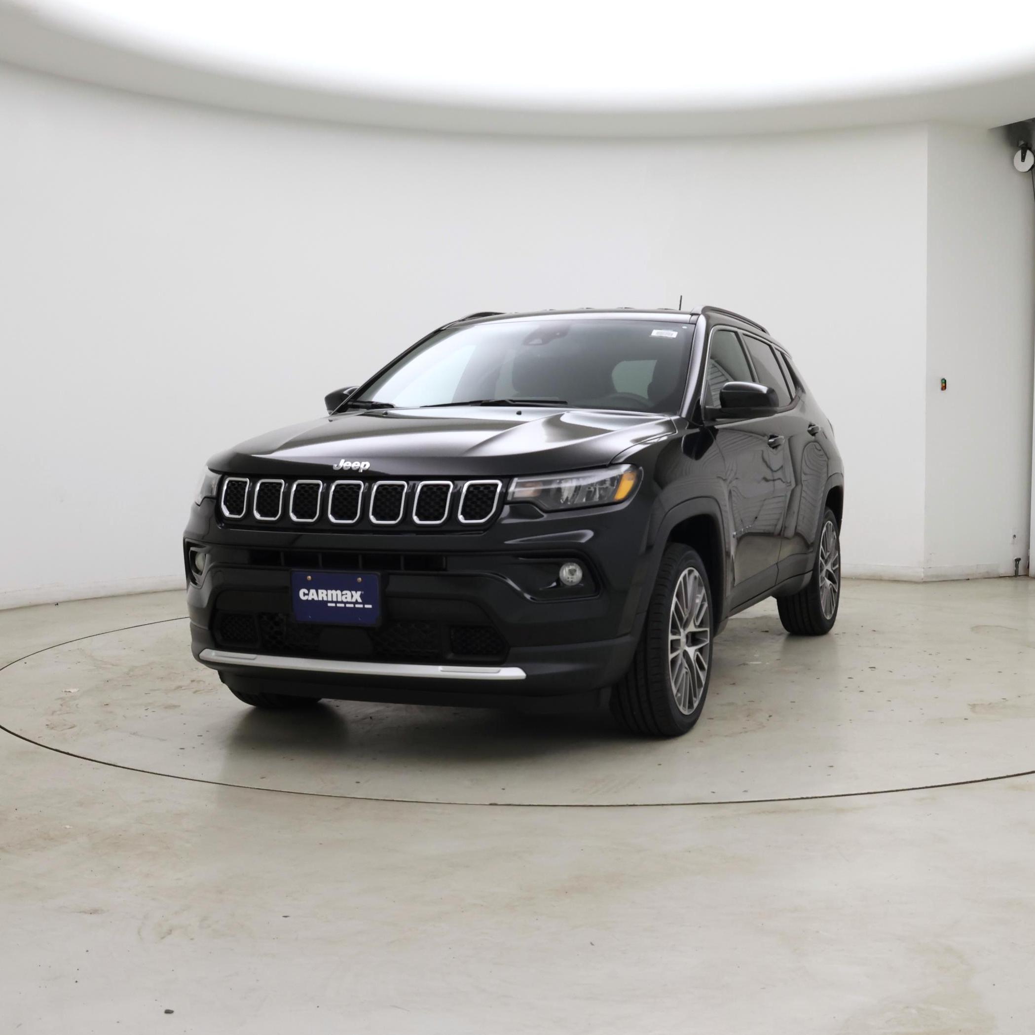 Thumbnail: 2023 Jeep Compass - 4
