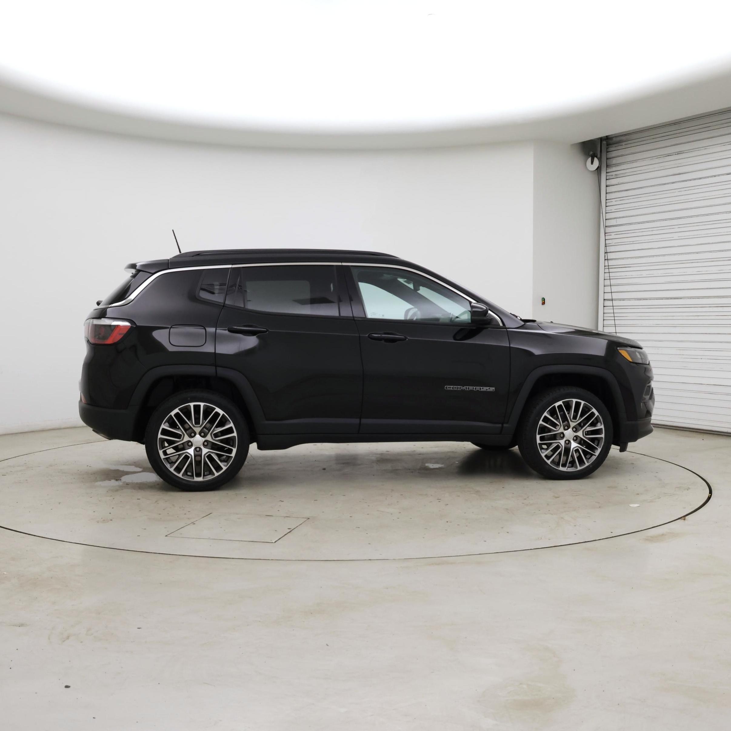 Thumbnail: 2023 Jeep Compass - 7