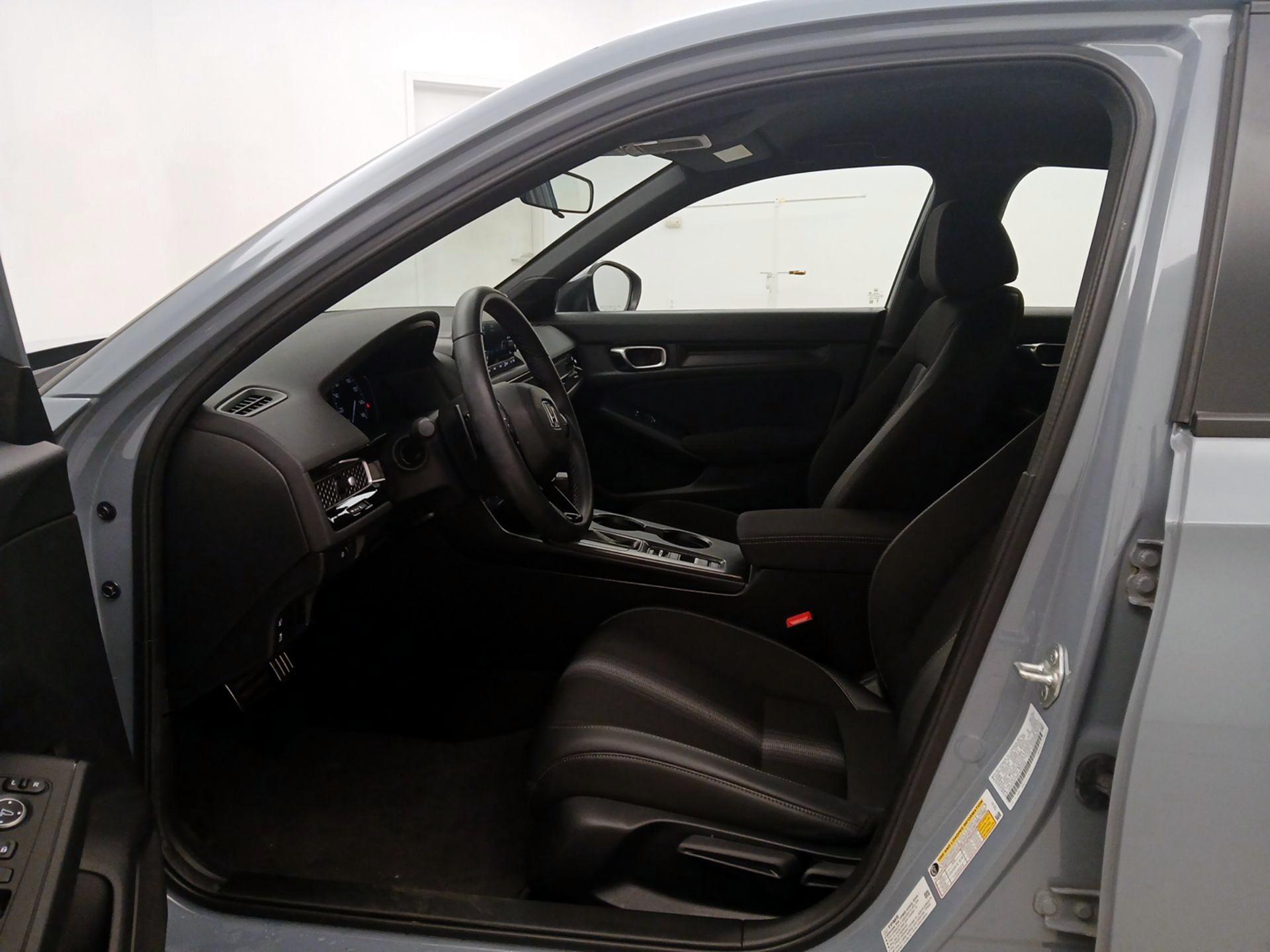 Thumbnail: 2023 Honda Civic - 11