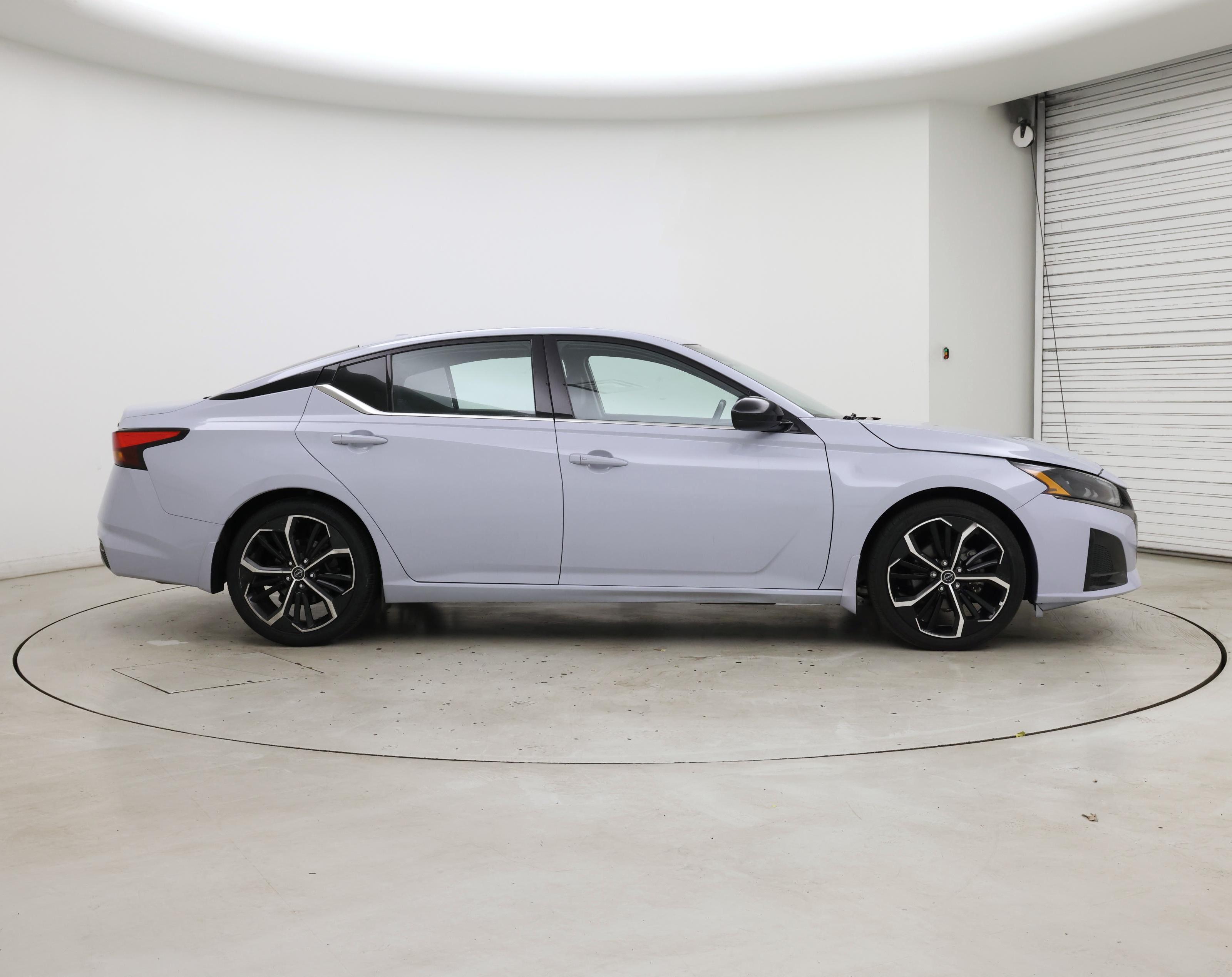 Thumbnail: 2023 Nissan Altima - 7