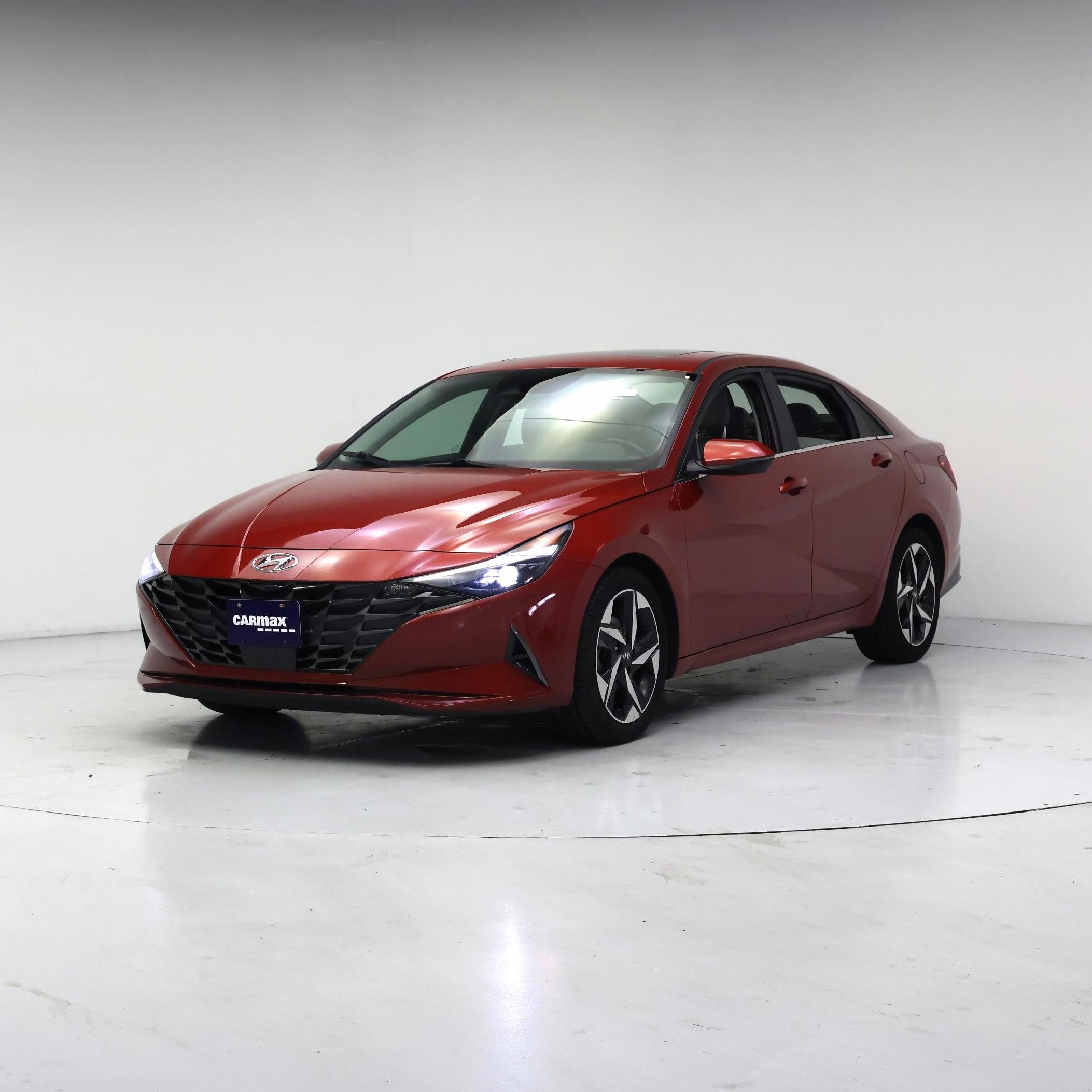 Thumbnail: 2021 Hyundai Elantra - 4