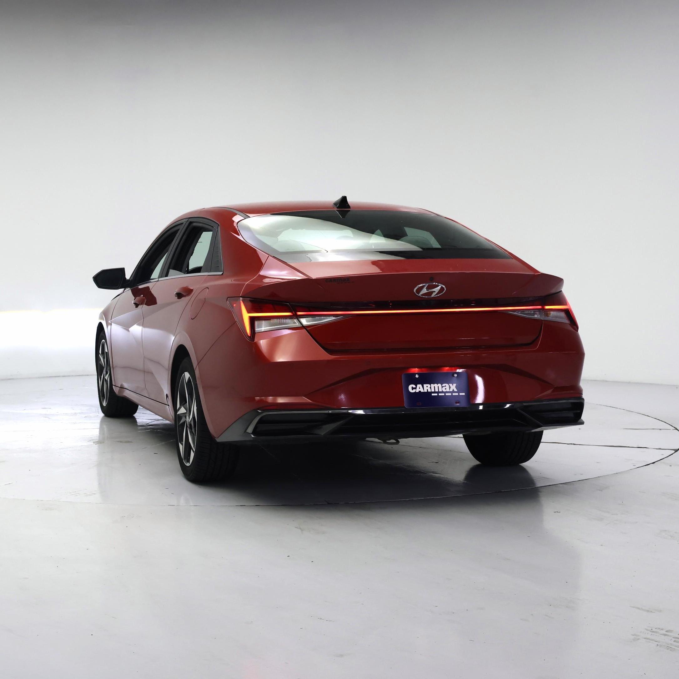Thumbnail: 2021 Hyundai Elantra - 6