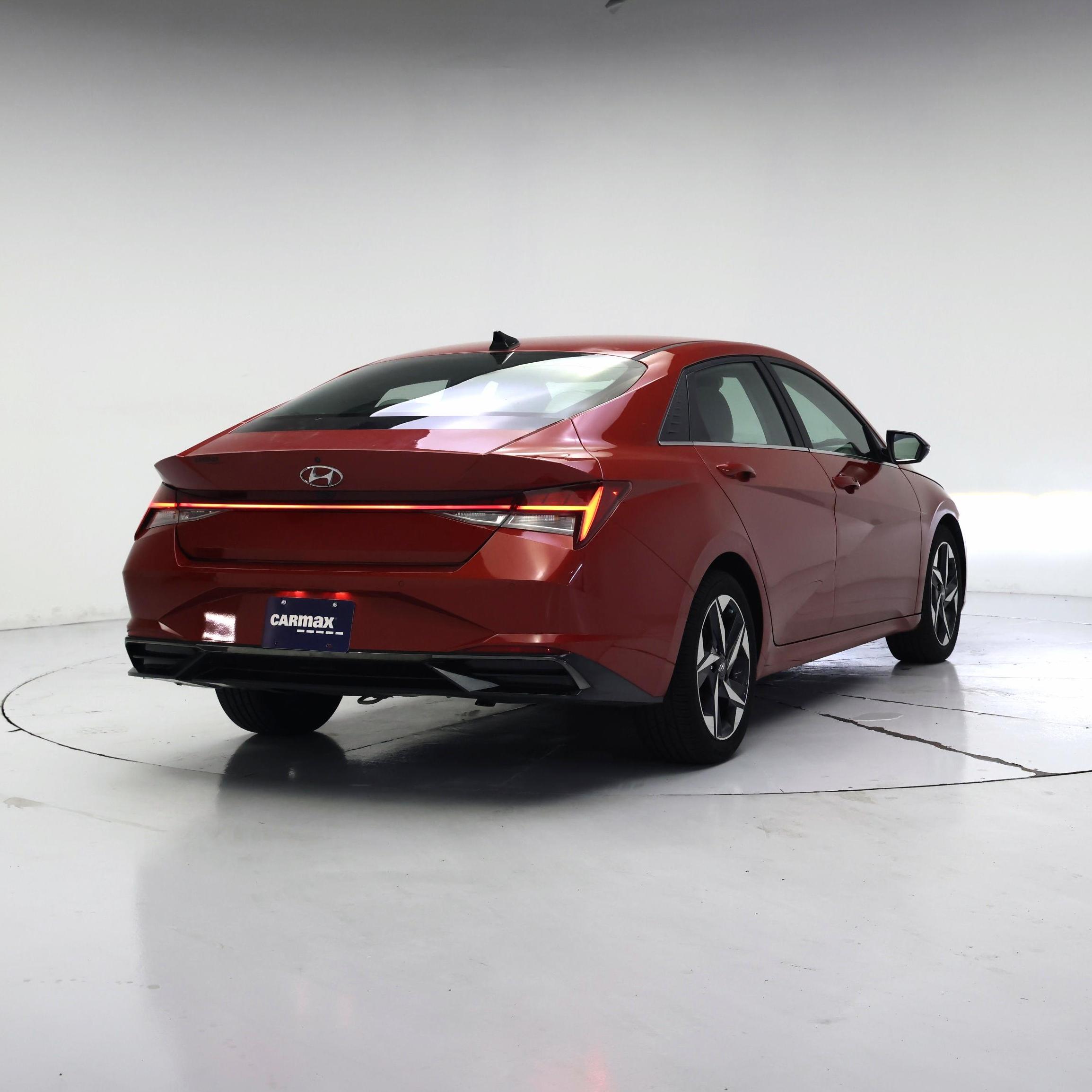 Thumbnail: 2021 Hyundai Elantra - 8