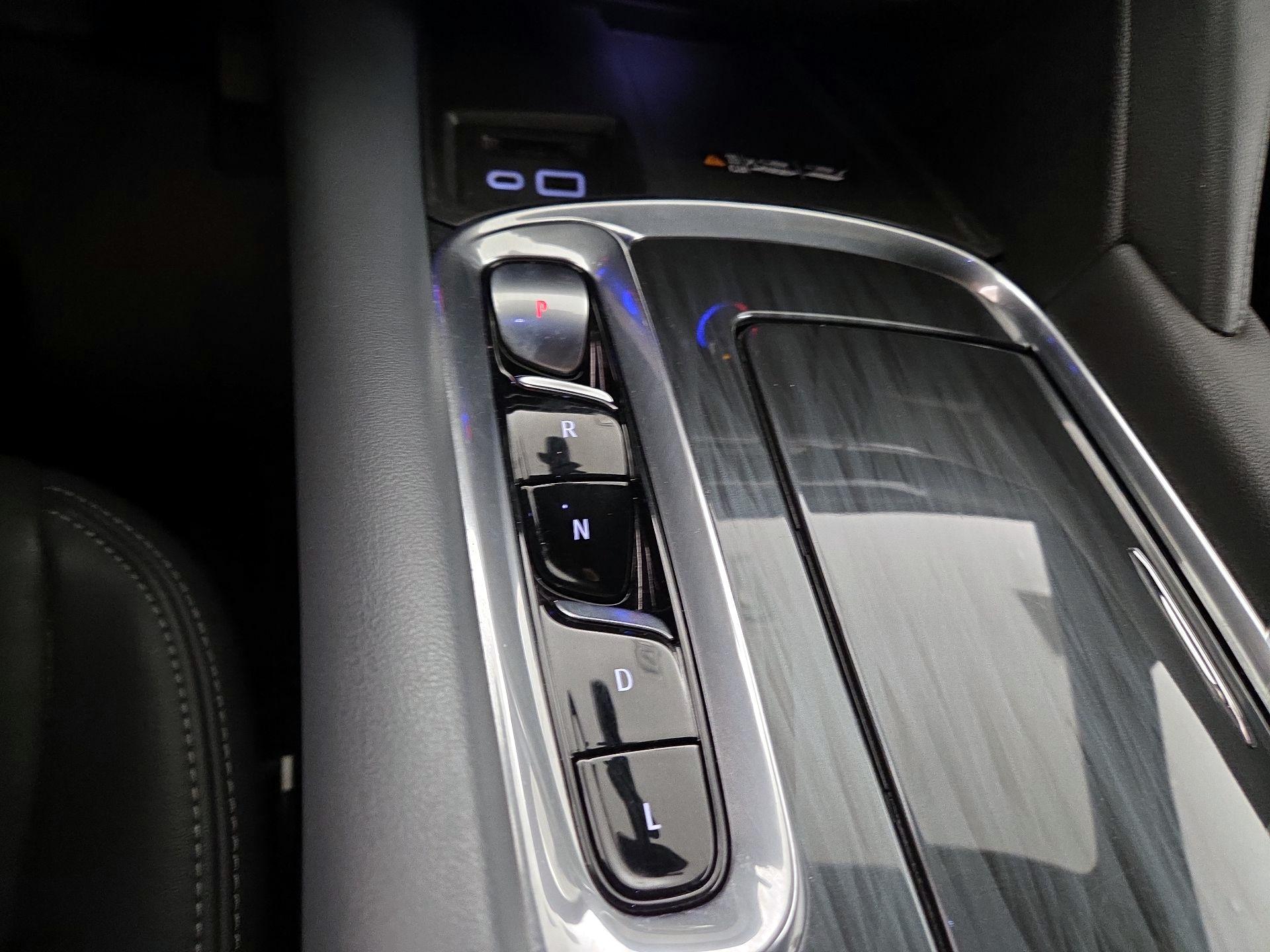 Thumbnail: 2023 Buick Enclave - 18