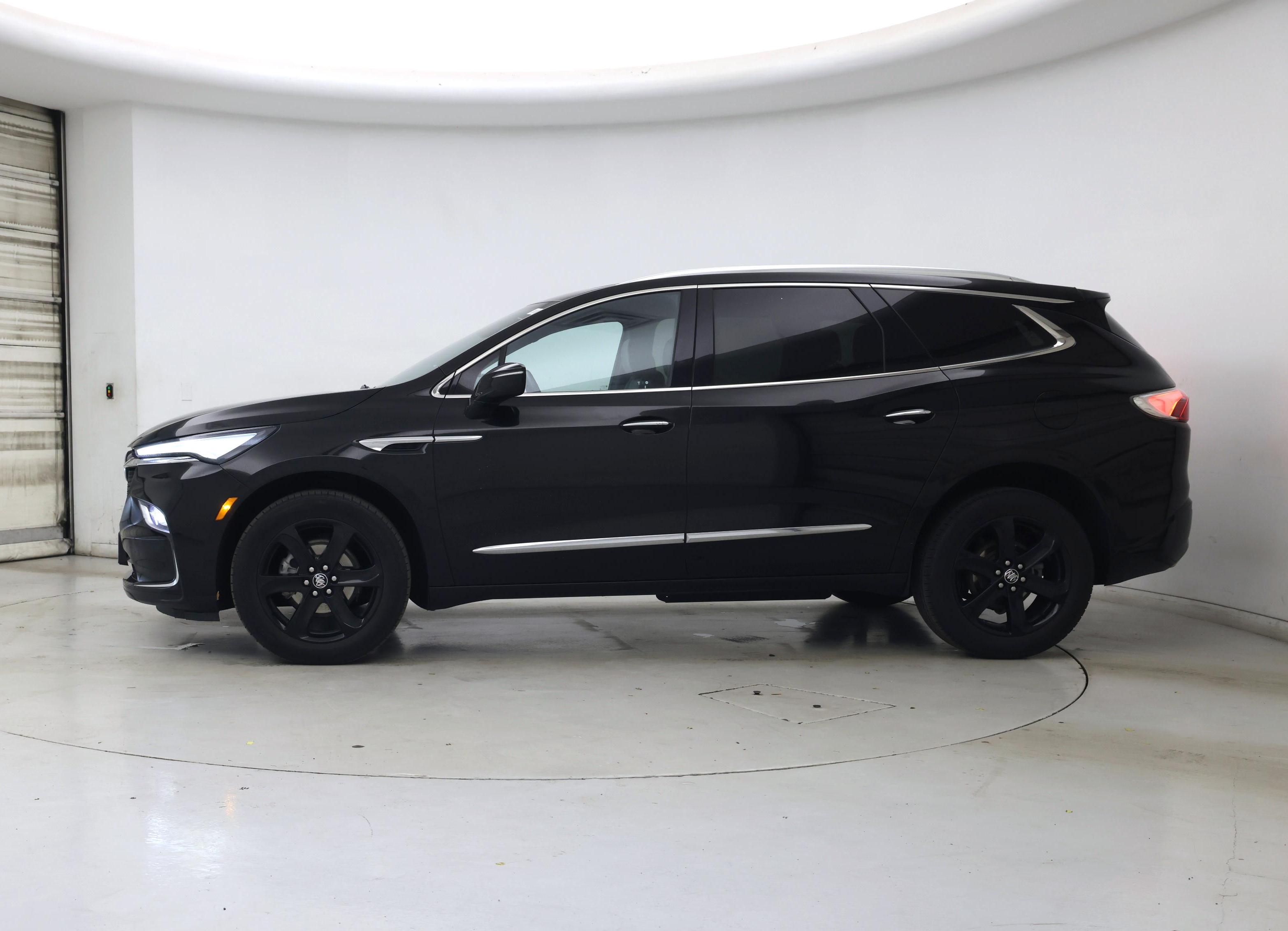 Thumbnail: 2023 Buick Enclave - 3