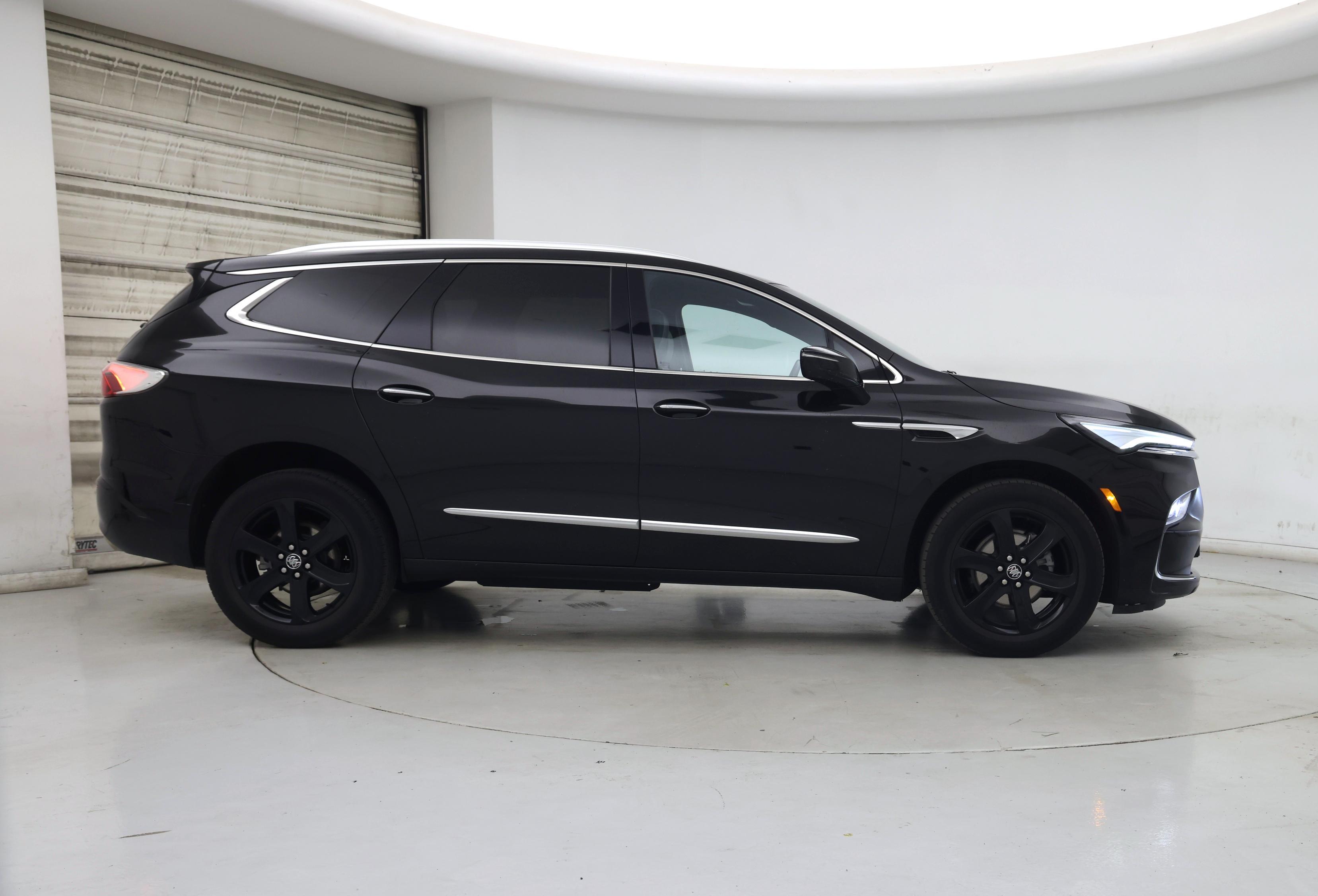 Thumbnail: 2023 Buick Enclave - 7