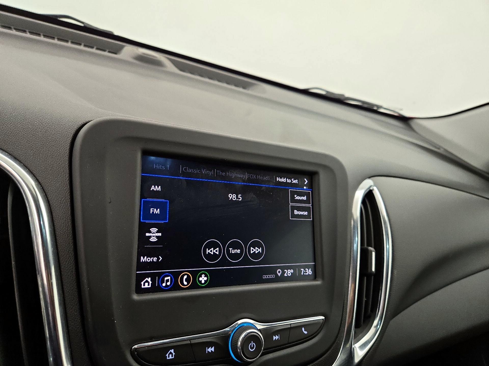 Thumbnail: 2024 Chevrolet Equinox - 15