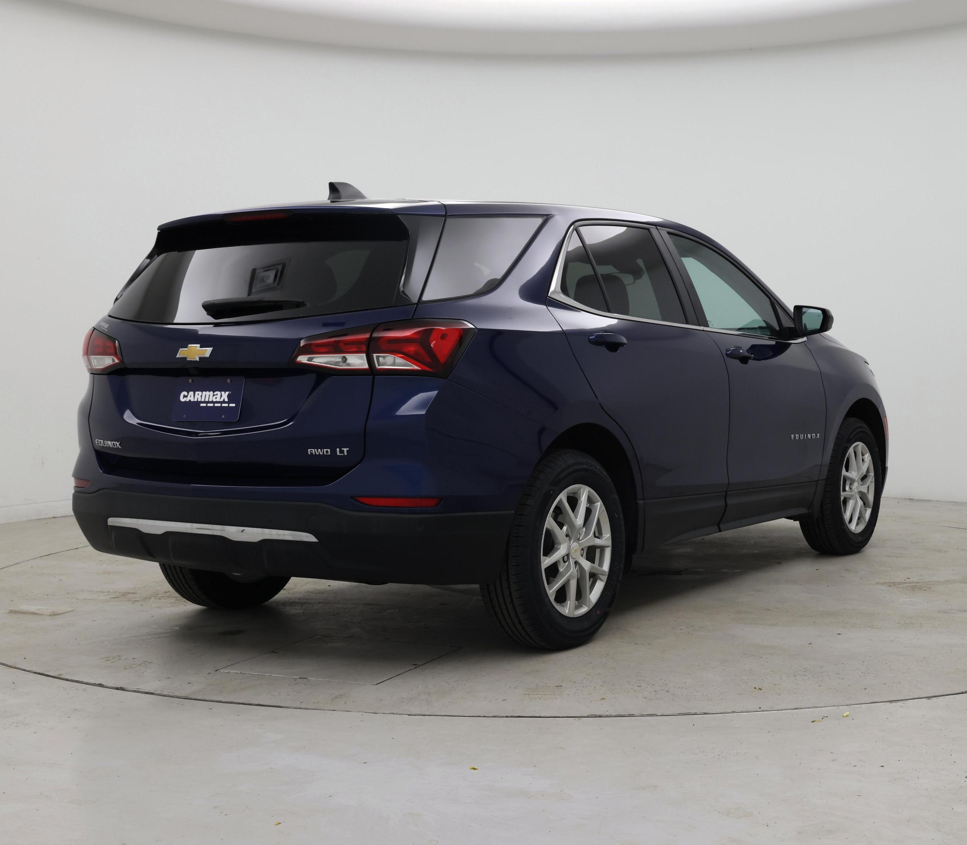 Thumbnail: 2022 Chevrolet Equinox - 8