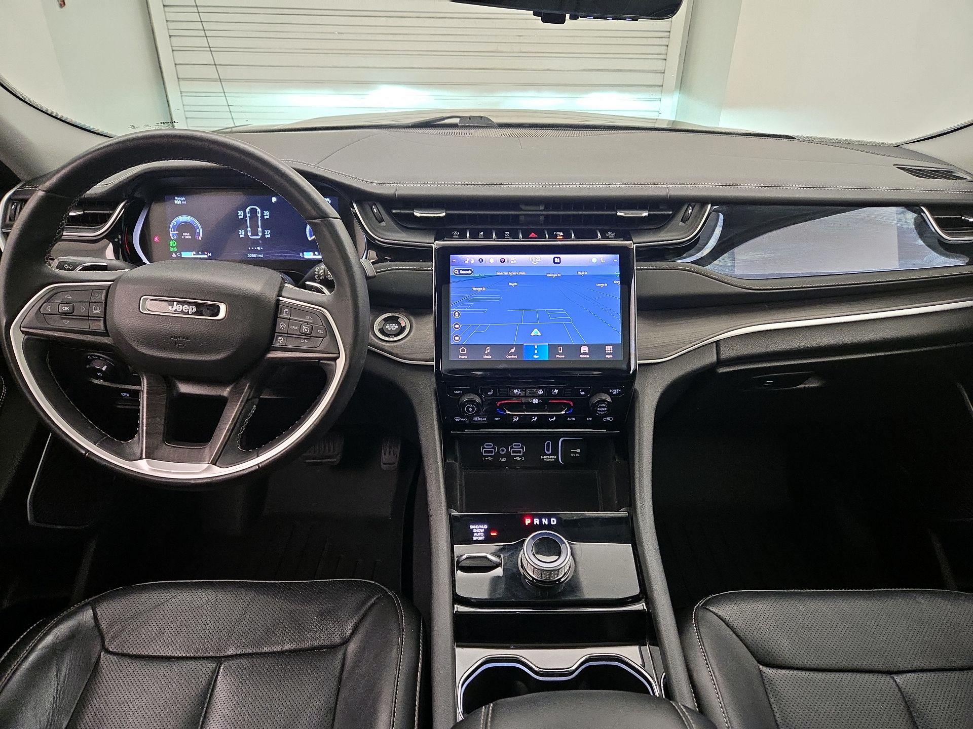 Thumbnail: 2022 Jeep Grand Cherokee L - 9