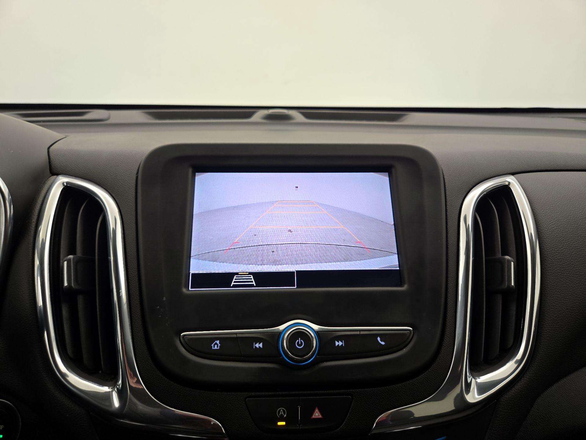 Thumbnail: 2022 Chevrolet Equinox - 14