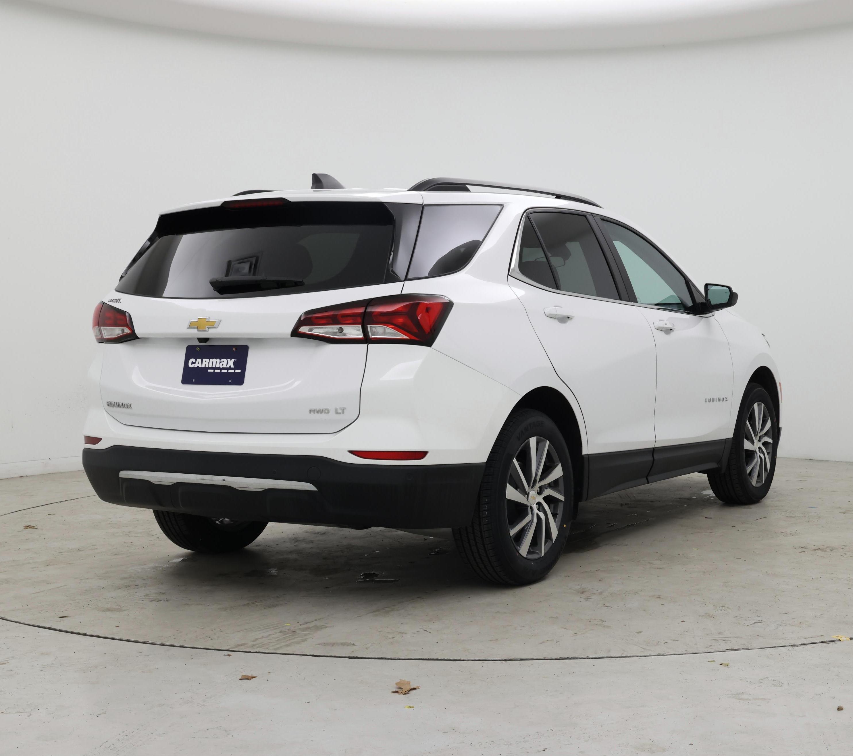 Thumbnail: 2022 Chevrolet Equinox - 8