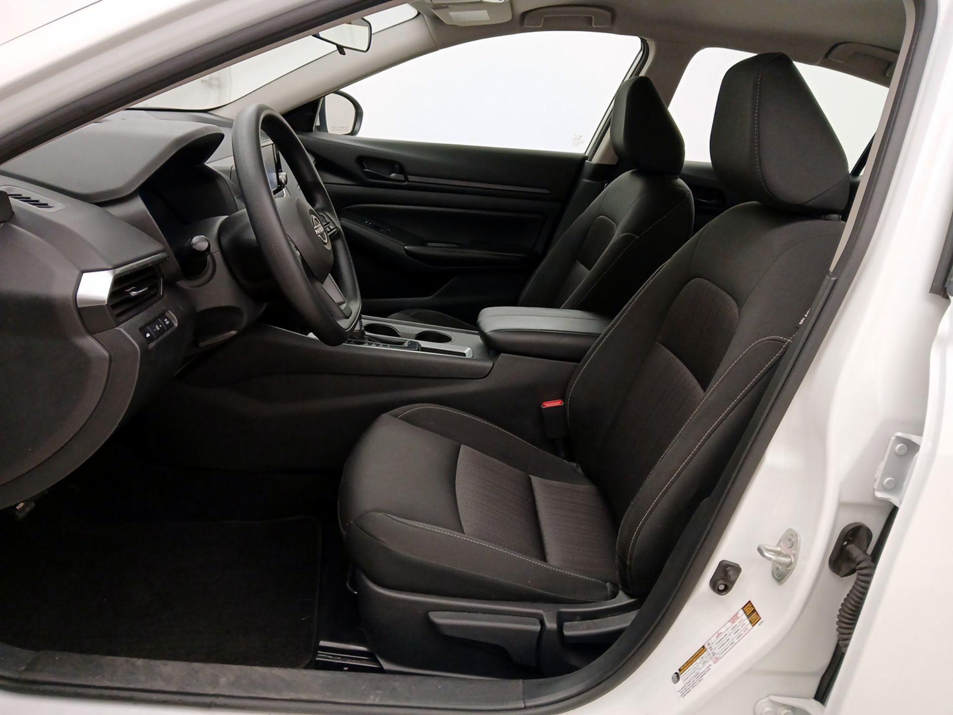 Thumbnail: 2023 Nissan Altima - 11