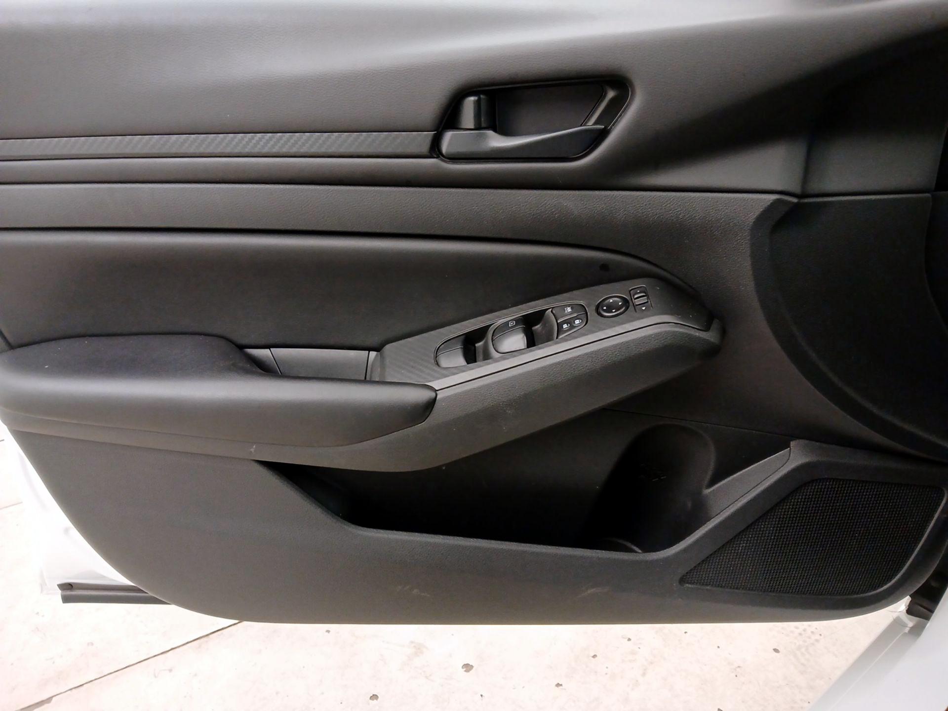 Thumbnail: 2023 Nissan Altima - 12