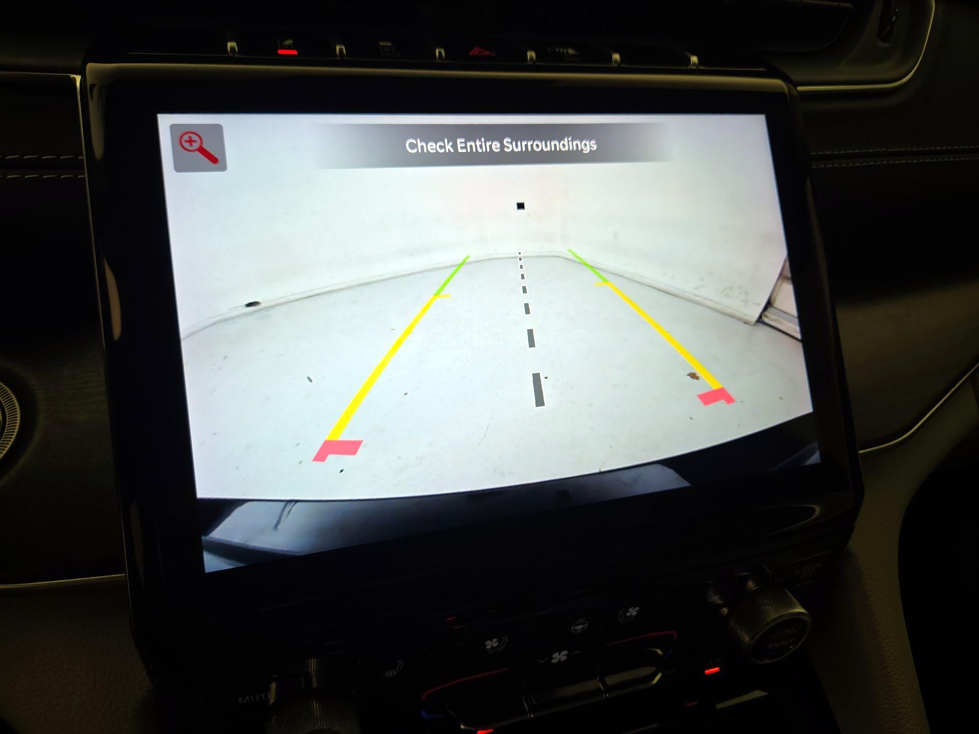 Thumbnail: 2022 Jeep Grand Cherokee L - 15