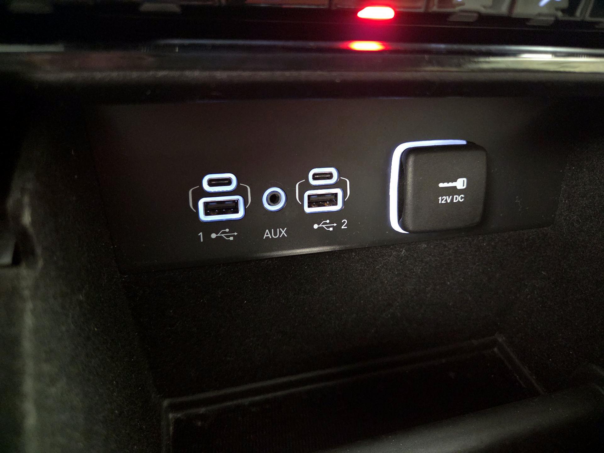 Thumbnail: 2022 Jeep Grand Cherokee L - 19