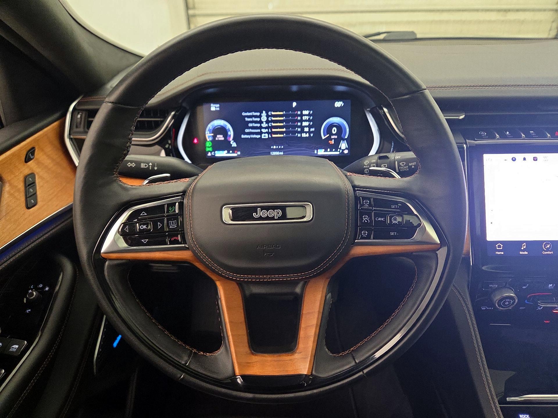 Thumbnail: 2022 Jeep Grand Cherokee - 10