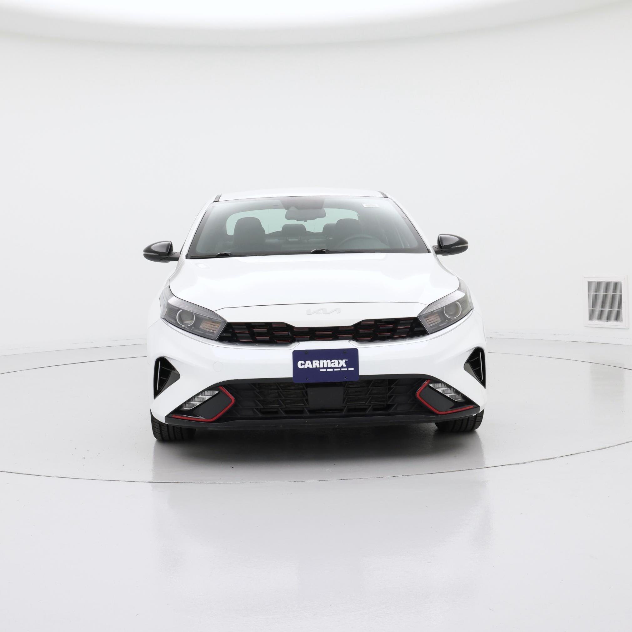 Thumbnail: 2022 Kia Forte - 5