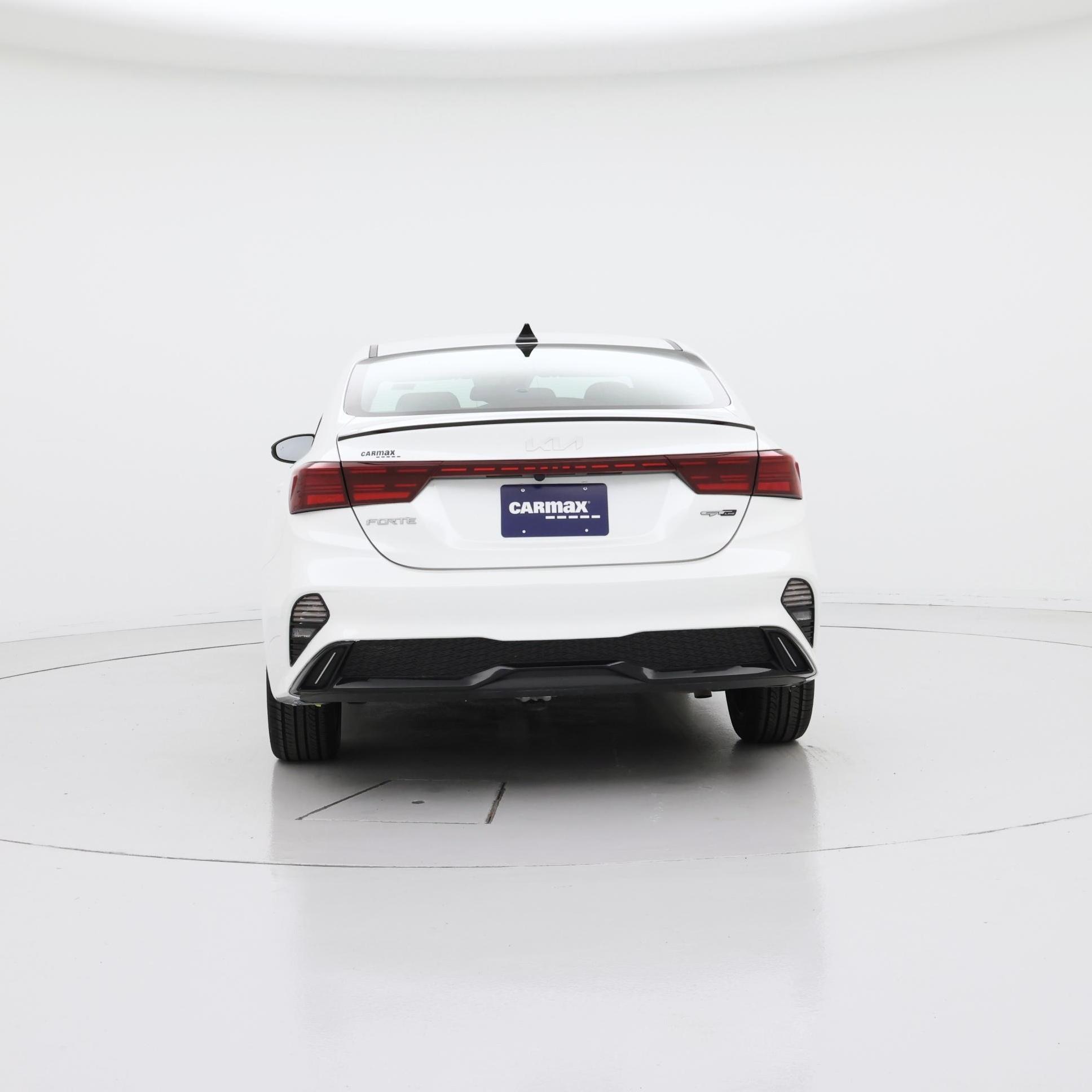 Thumbnail: 2022 Kia Forte - 6