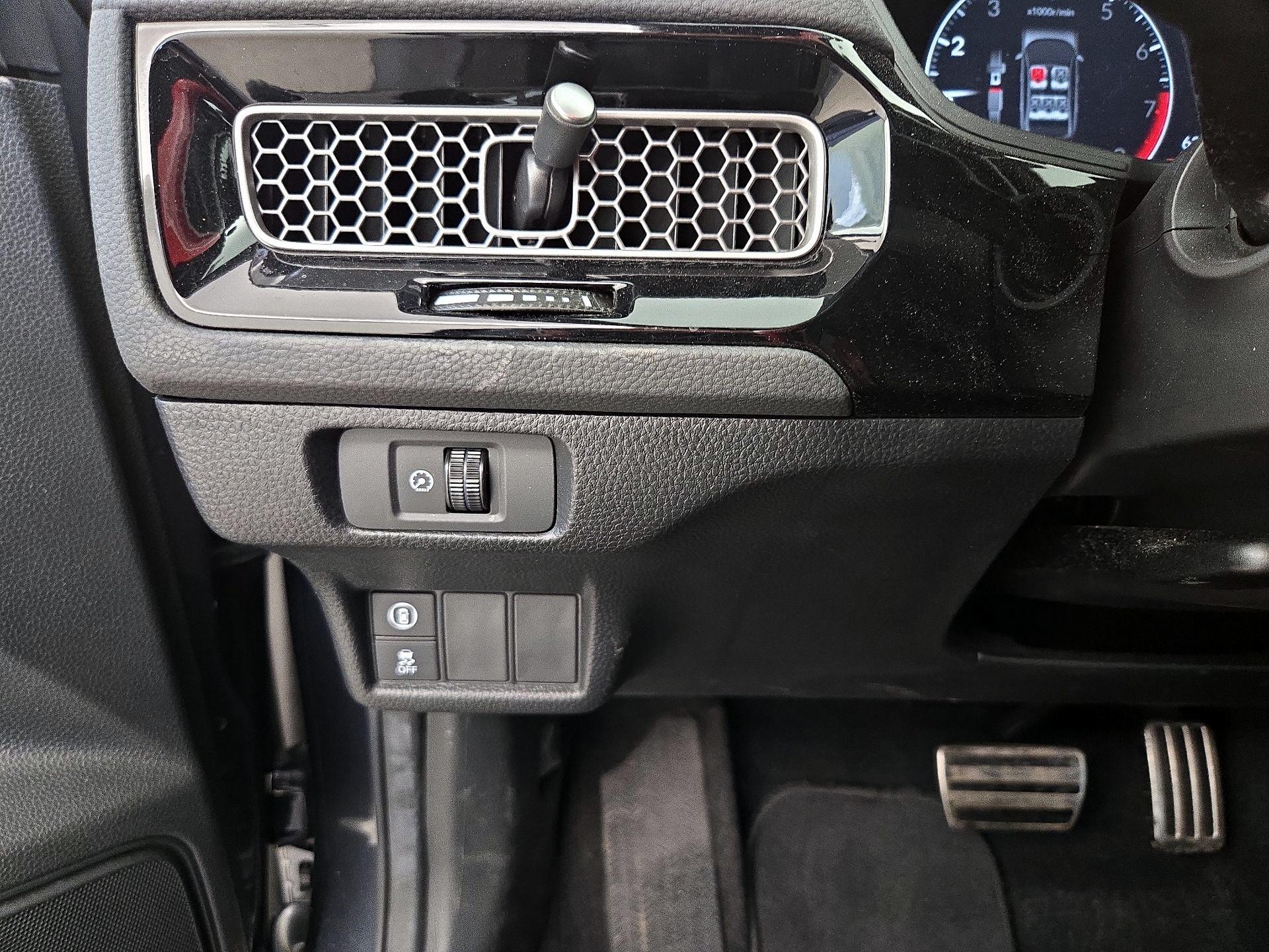Thumbnail: 2024 Honda Civic - 13