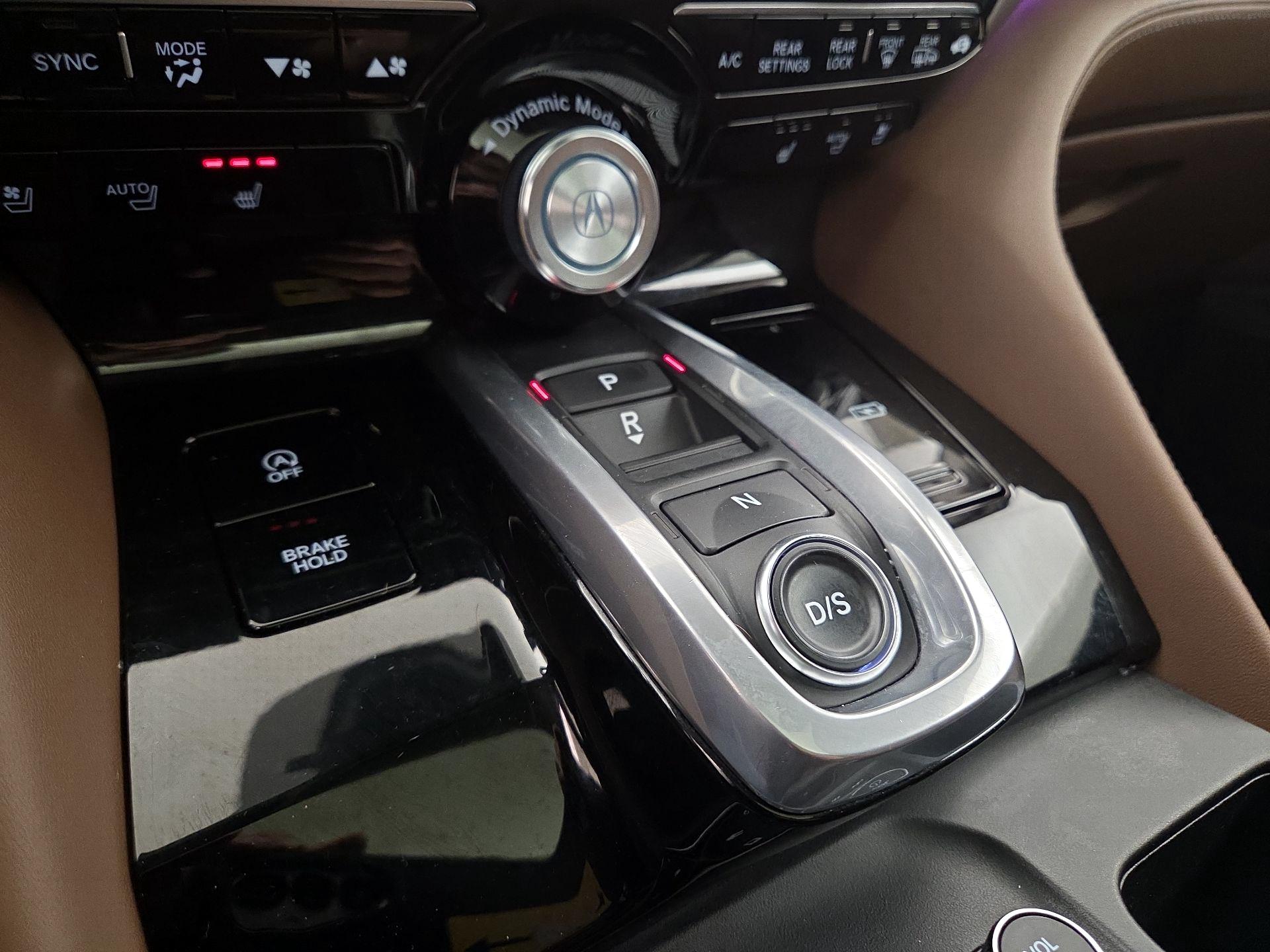 Thumbnail: 2023 Acura MDX - 18