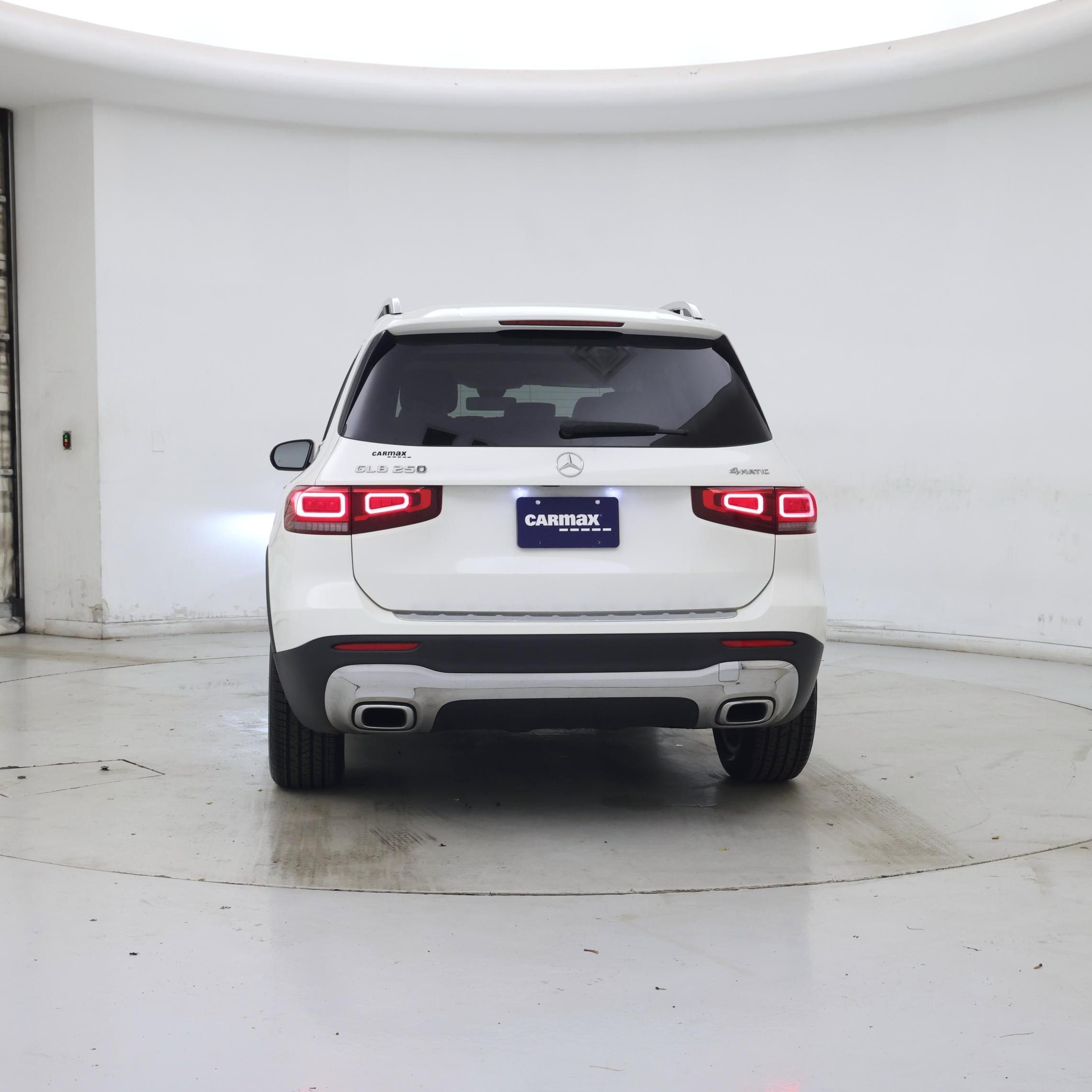 Thumbnail: 2022 Mercedes-Benz GLB - 6