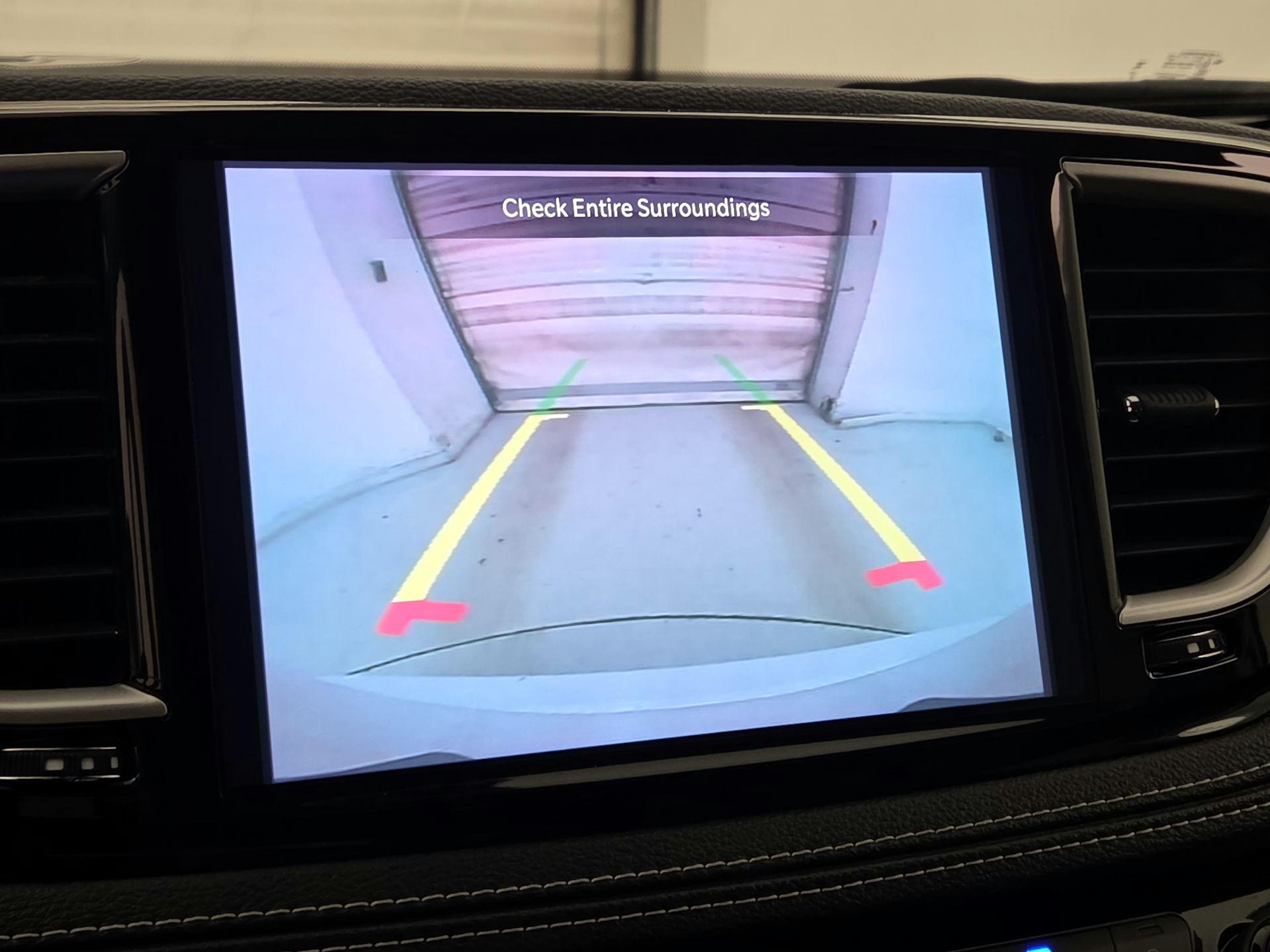 Thumbnail: 2023 Chrysler Pacifica - 14