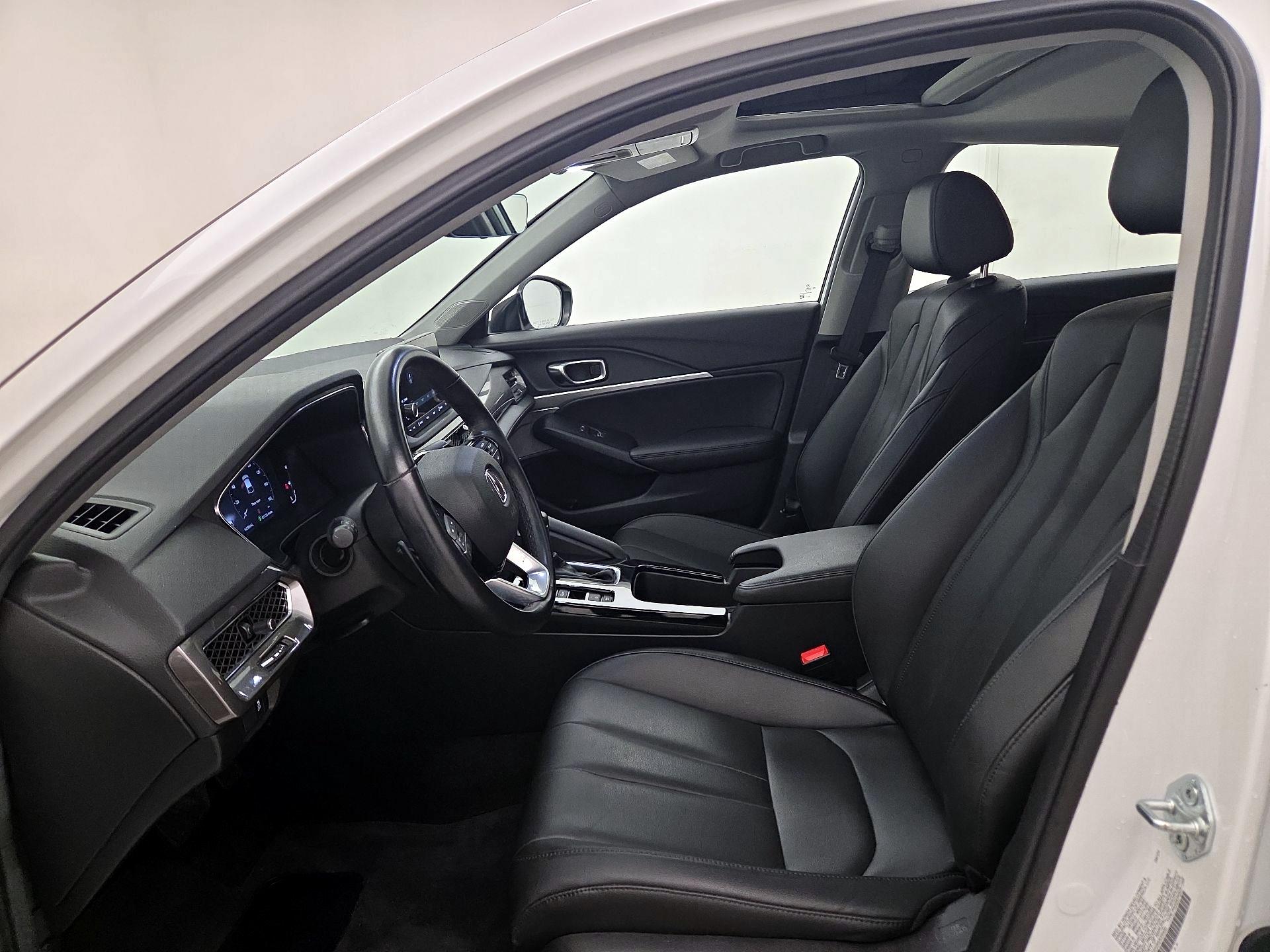 Thumbnail: 2025 Acura Integra - 11