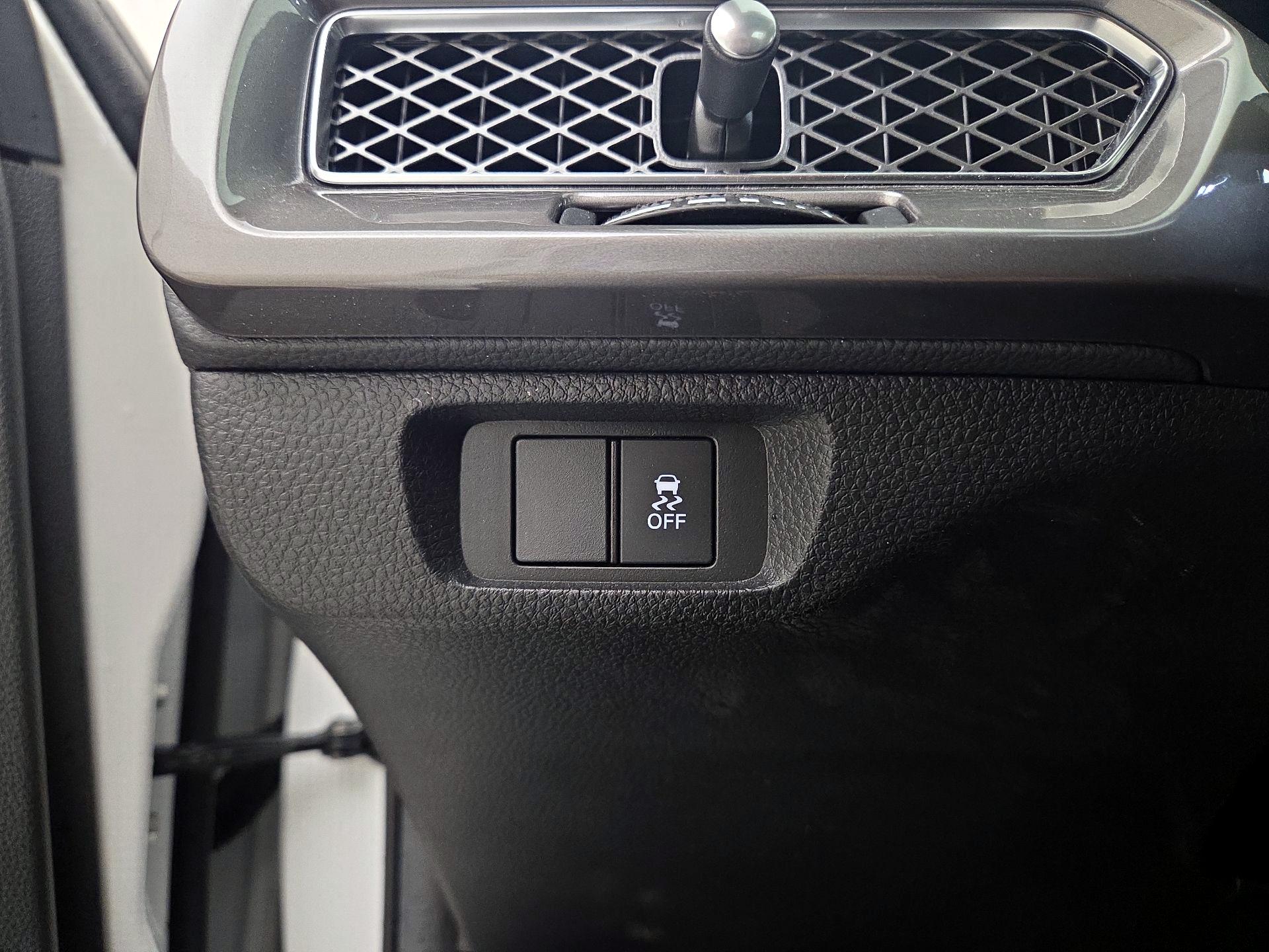 Thumbnail: 2025 Acura Integra - 13