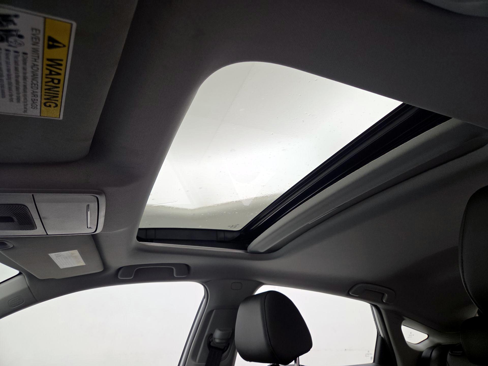 Thumbnail: 2025 Acura Integra - 19