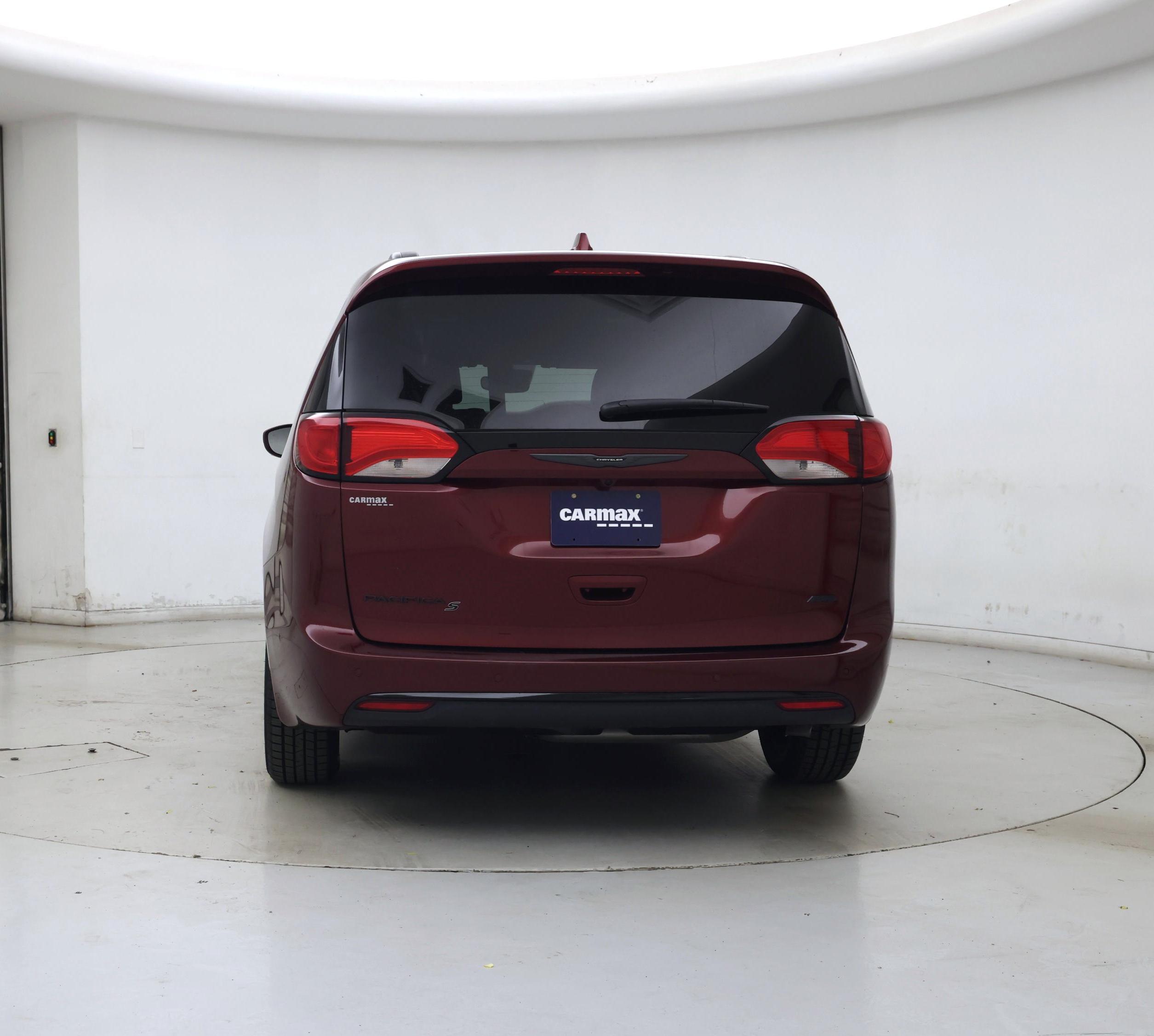 Thumbnail: 2020 Chrysler Pacifica - 6