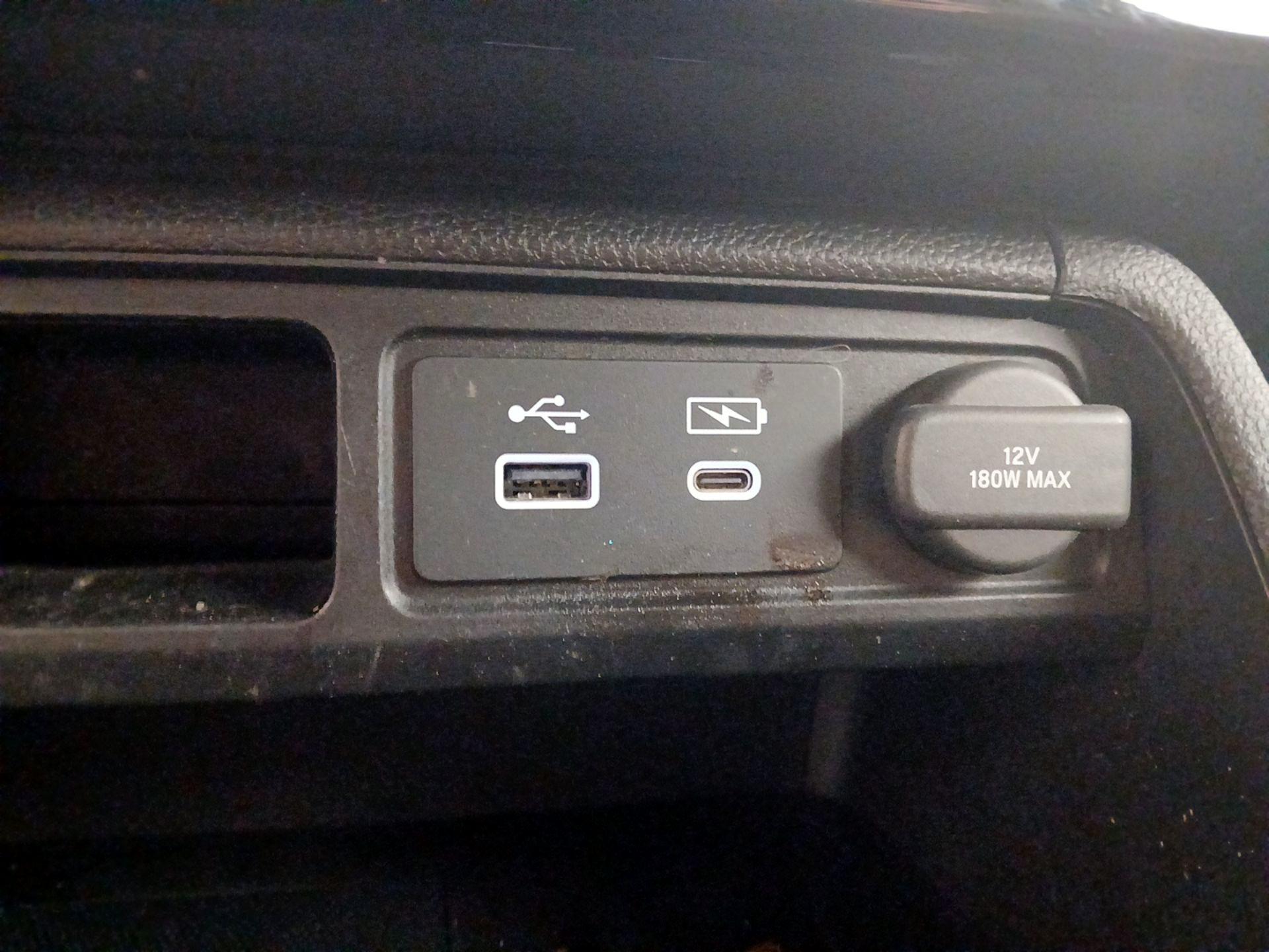 Thumbnail: 2023 Honda Pilot - 18