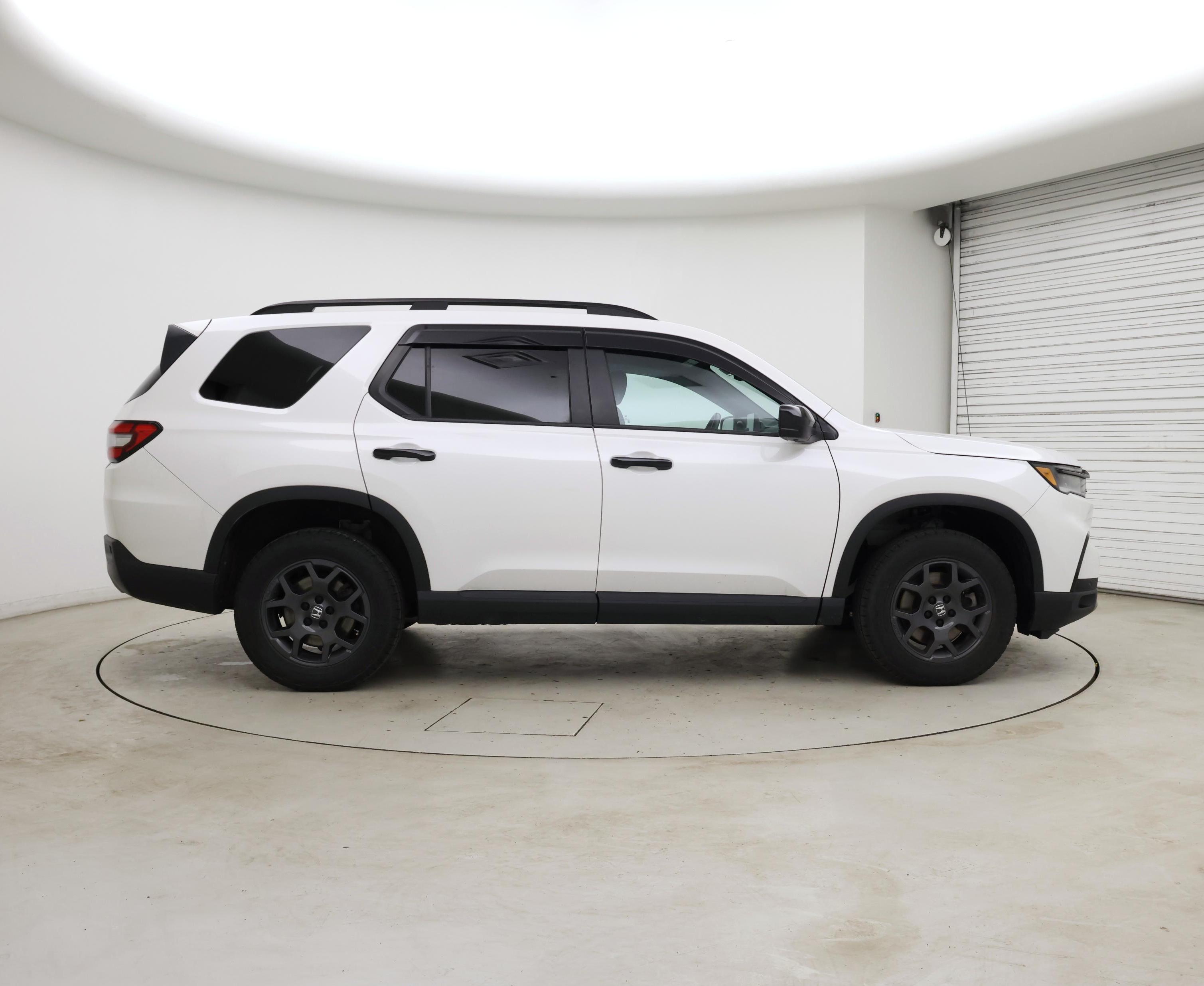 Thumbnail: 2023 Honda Pilot - 7