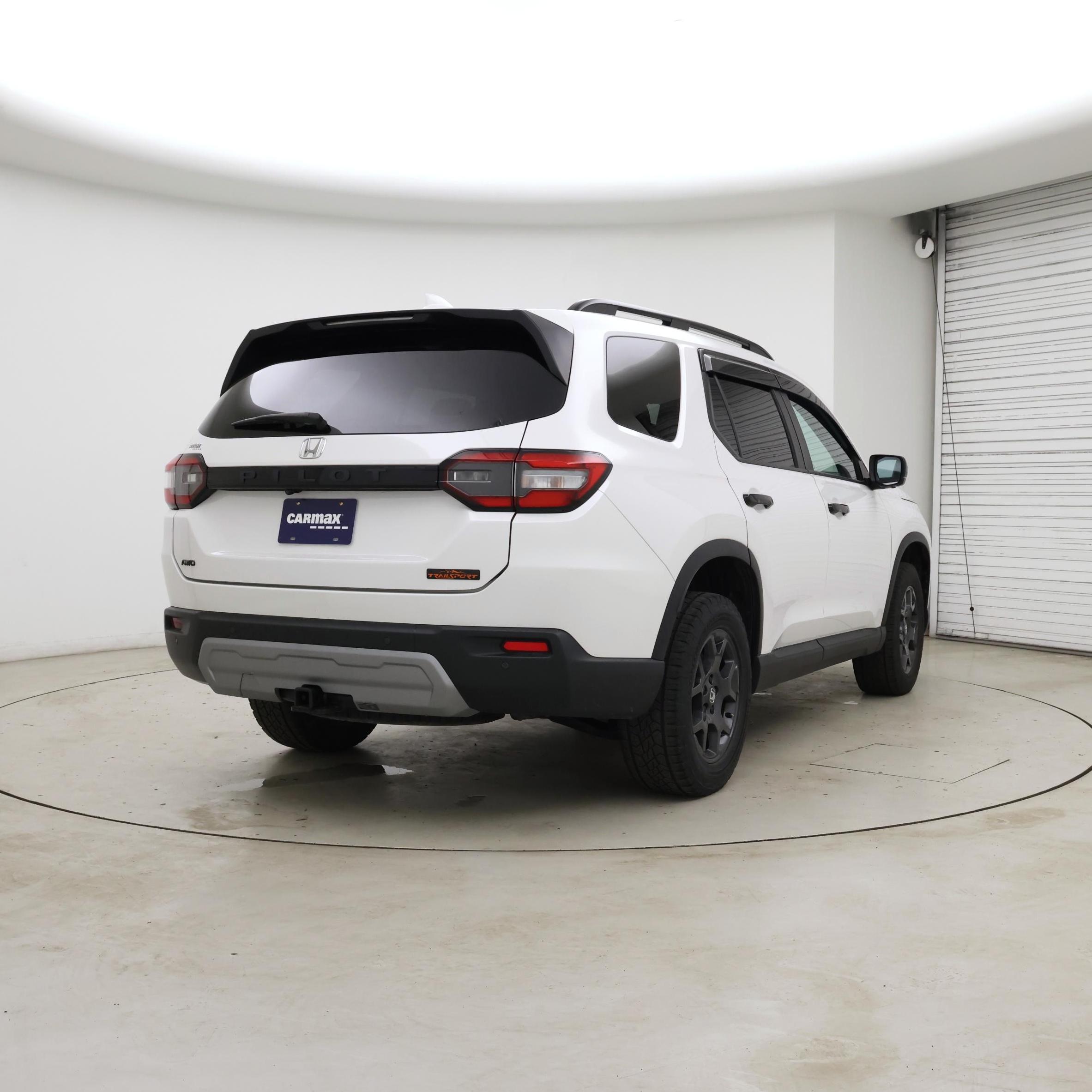 Thumbnail: 2023 Honda Pilot - 8