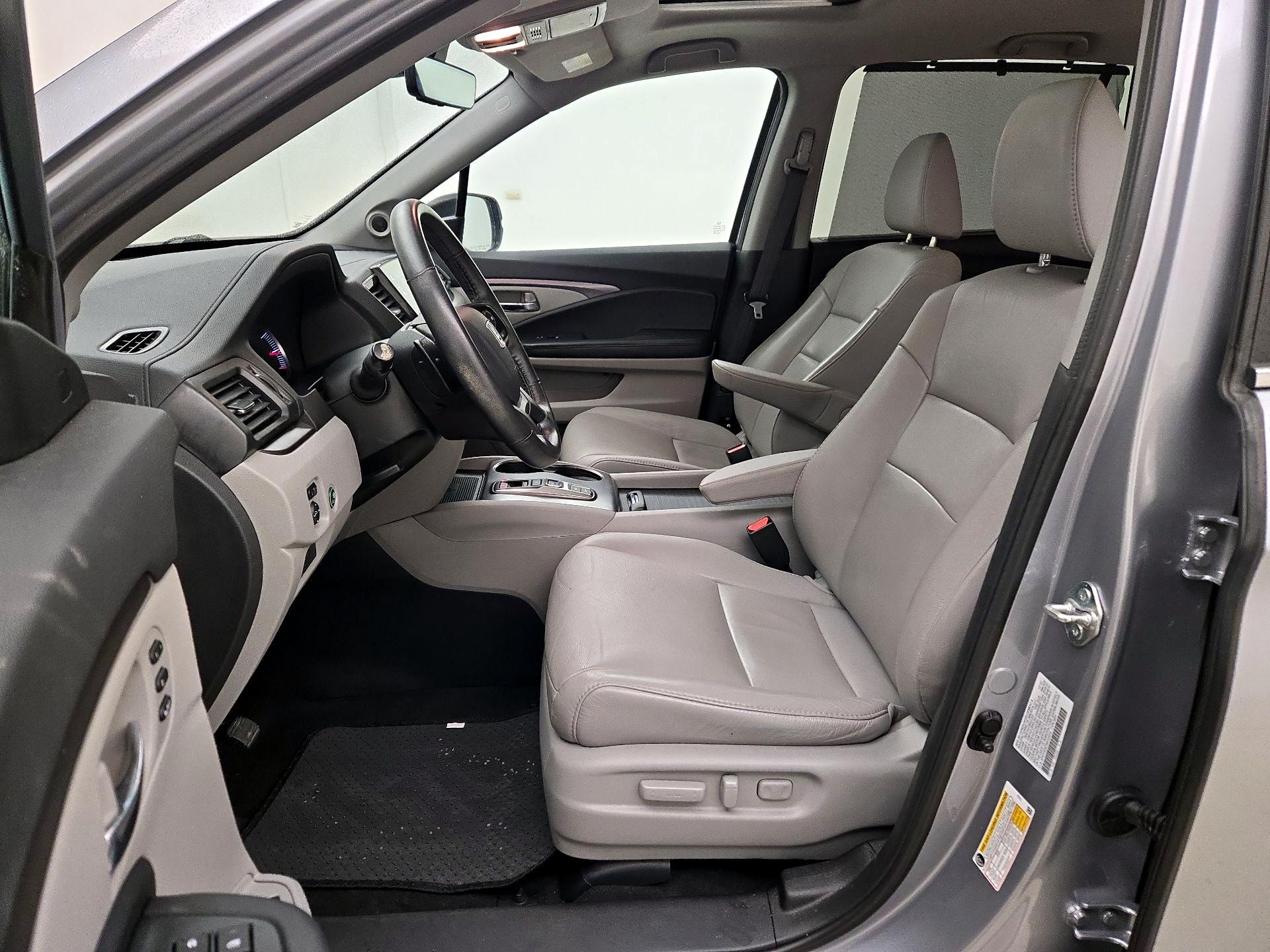 Thumbnail: 2022 Honda Pilot - 9