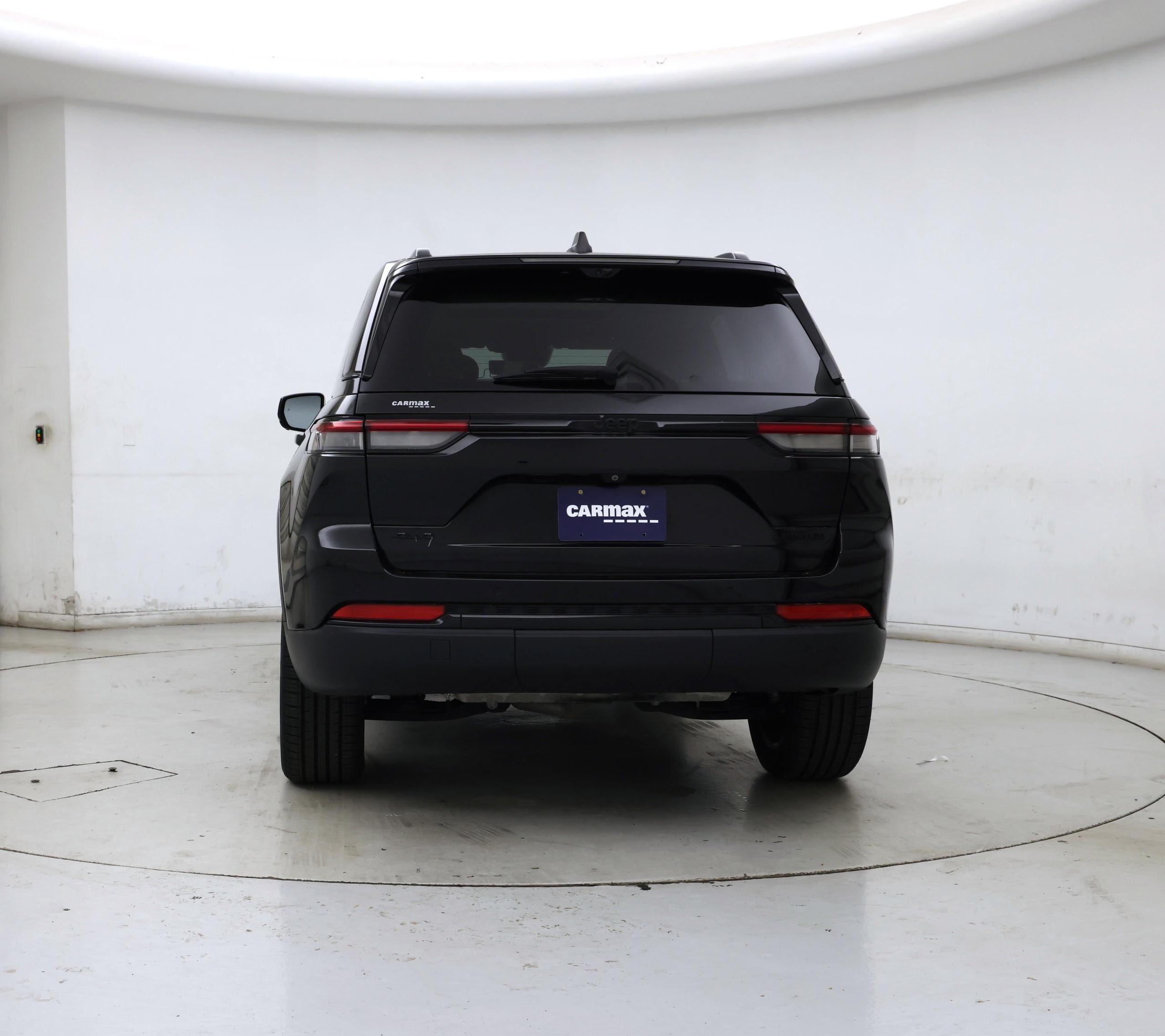 Thumbnail: 2023 Jeep Grand Cherokee - 6
