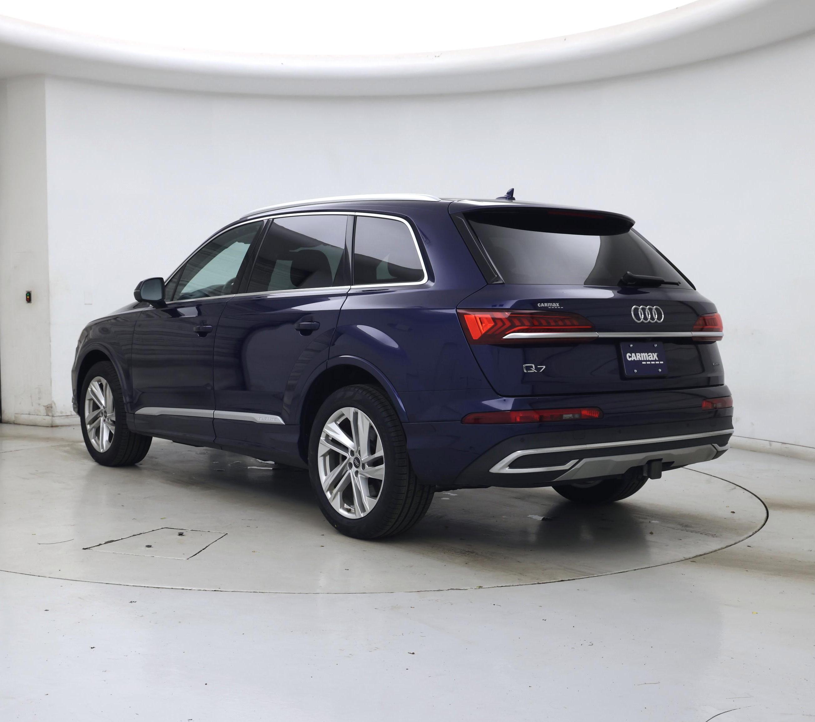 Thumbnail: 2023 Audi Q7 - 2