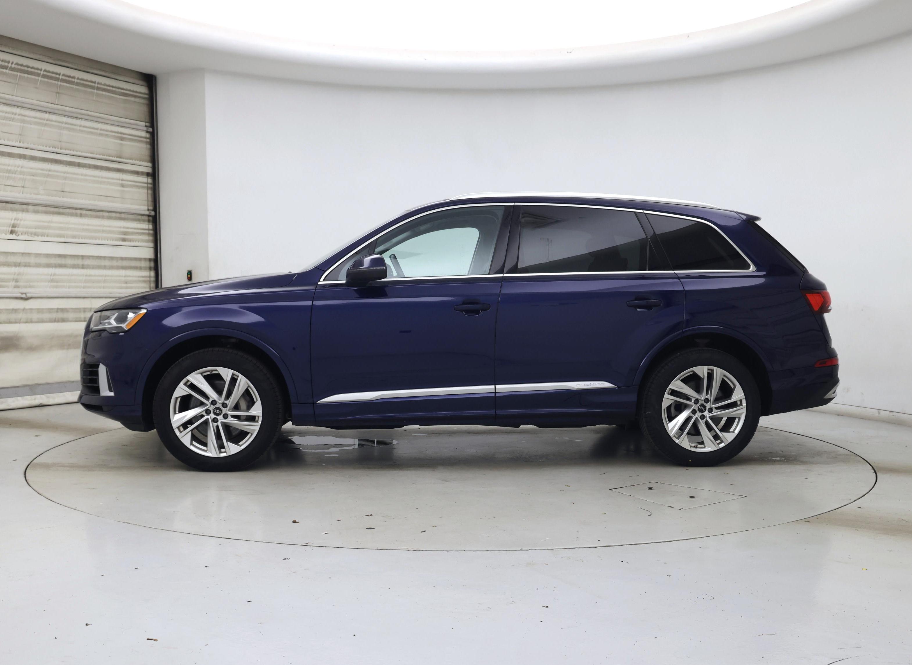 Thumbnail: 2023 Audi Q7 - 3