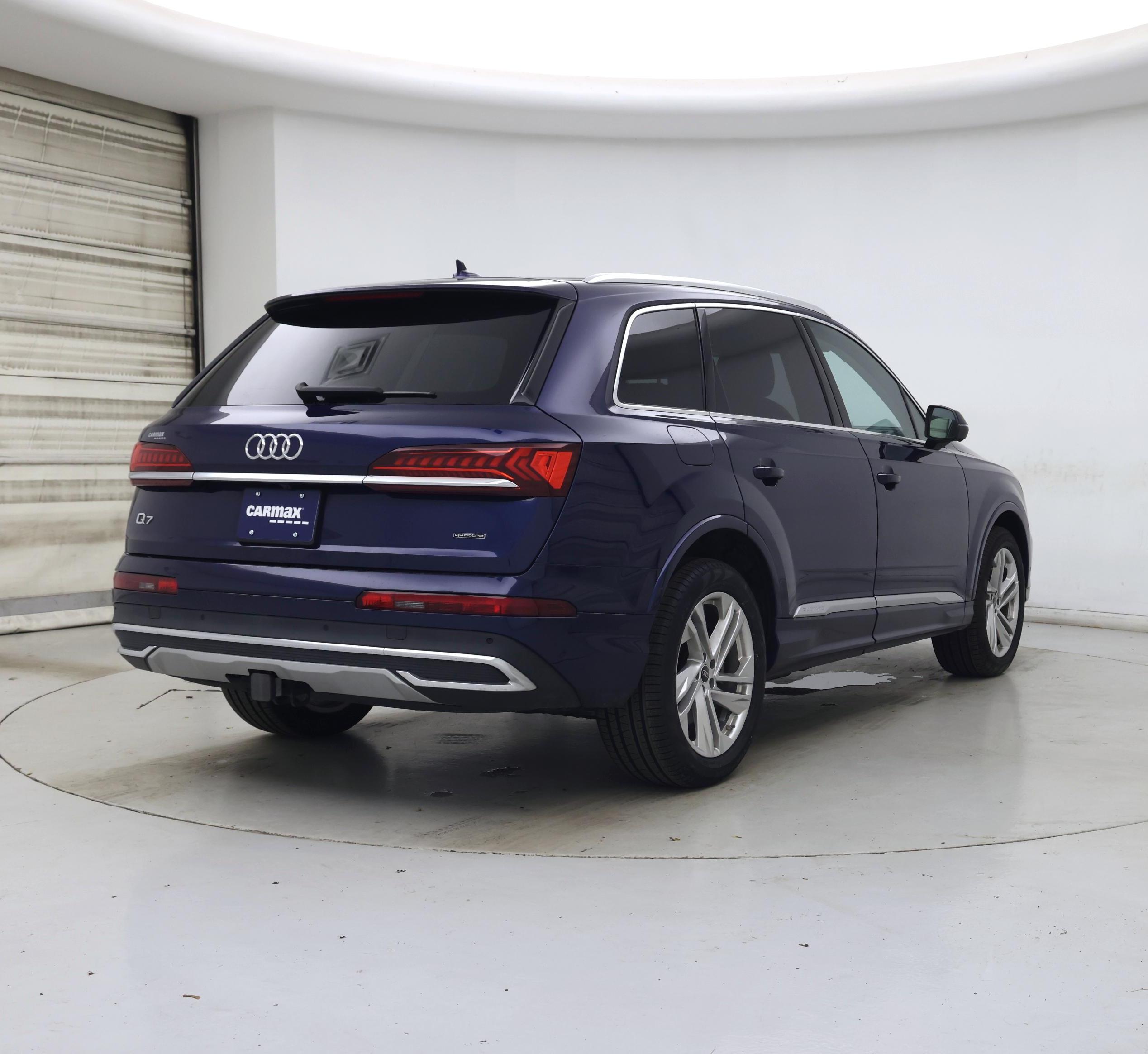 Thumbnail: 2023 Audi Q7 - 8